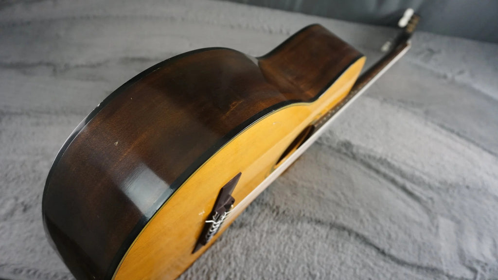 Yairi Guitar No. 500 1962 Classical Guitar Japan w/ Hard Case