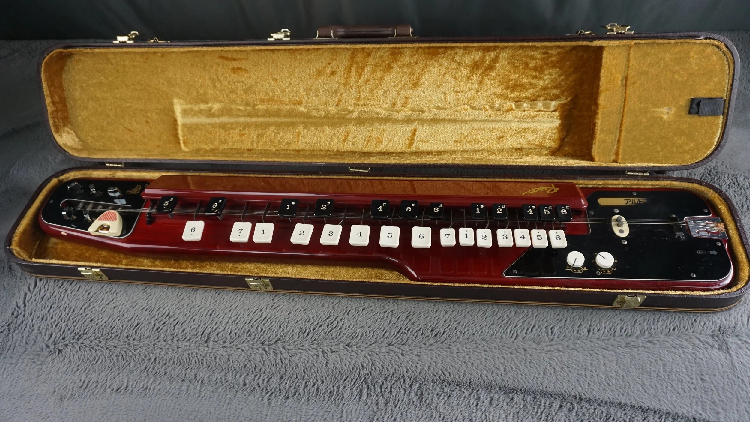 Vintage Suzuki Taishogoto Alto Electric Lap Zither w/ Original Case – Made in Japan
