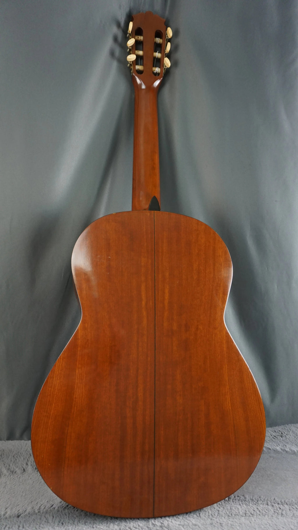 Tokai L-70 Vintage Classical Guitar – Made in Japan – Tokai Gakki – Solid Top