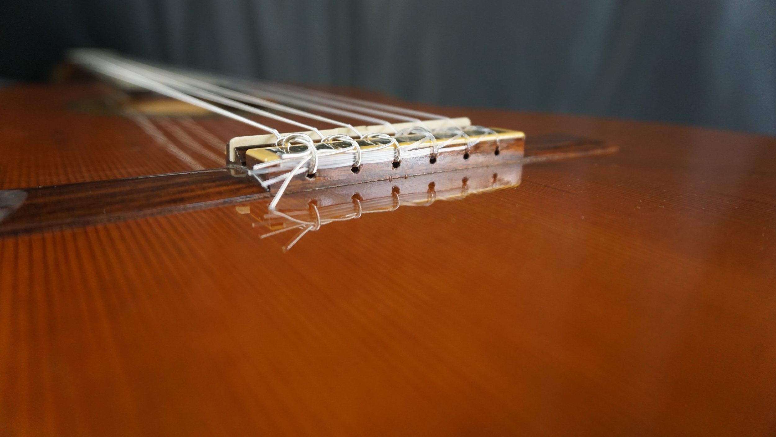 Yamaha C-300 Vintage Classical Guitar – MIJ Nippon Gakki – Solid Spruce Top w/ Case