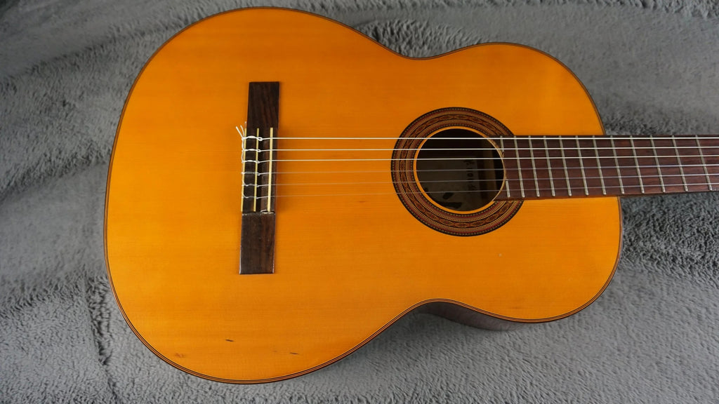 Terada No. 800 Classical Guitar – Made in Japan – Vintage MIJ Nylon – w/ Hard Case