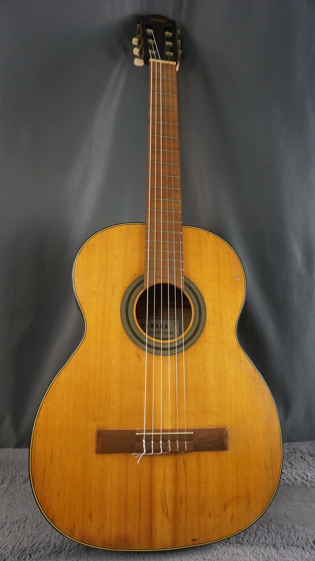 Yamaha No. 60 Classical Guitar – Made in Japan – Vintage Nippon Gakki
