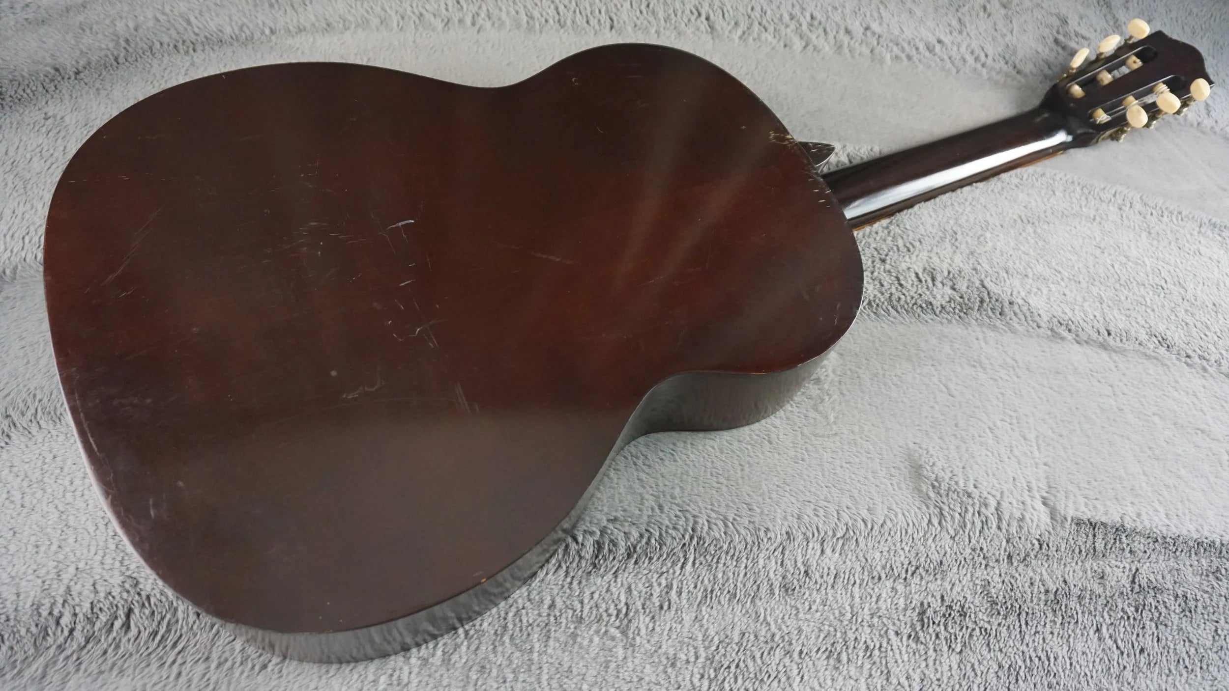 Yamaha No. 60 Classical Guitar – Made in Japan – Vintage Nippon Gakki