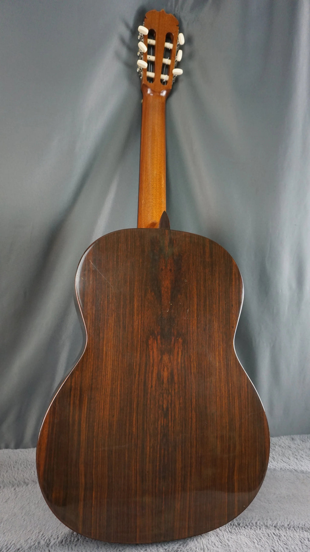 Aria M-18 Classical Guitar – Made in Japan – Solid Spruce Top – With Original Hard Case