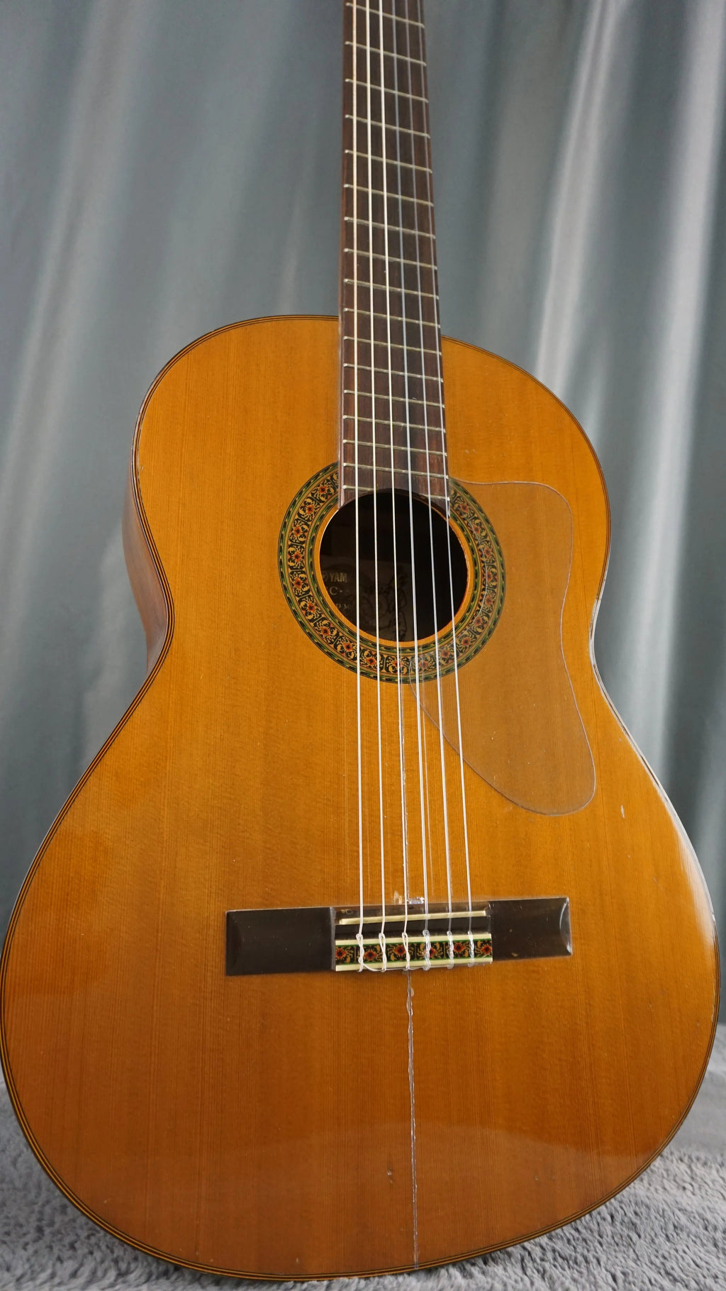 1974 Yamaha GC-5M Handmade Classical Guitar w/ OHSC – Center Seam Repair – Made in Japan