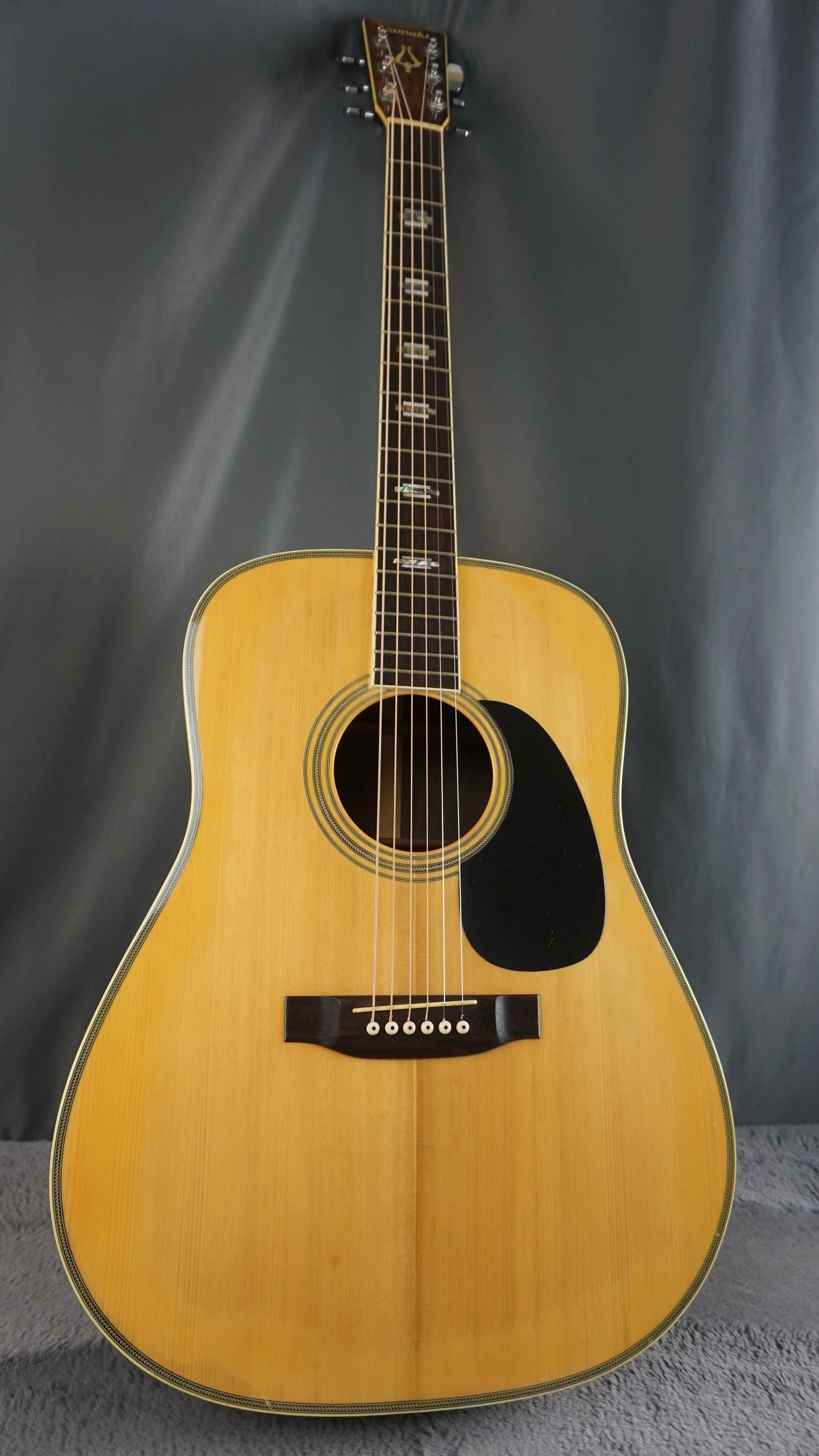 Yamaki YW-40 Dreadnought Acoustic Guitar MIJ w/ Hard Case – Vintage 1970s