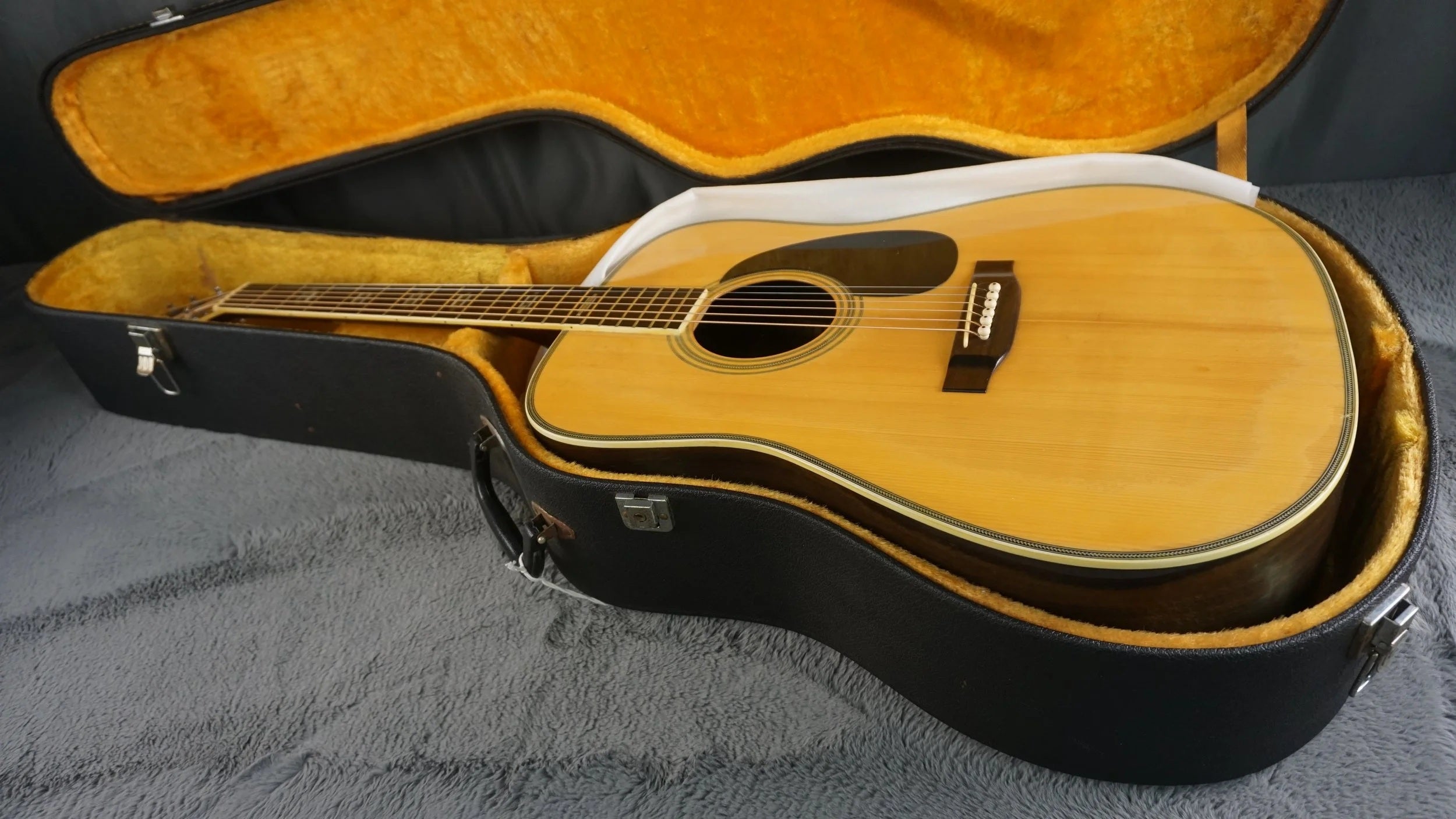 Yamaki YW-40 Dreadnought Acoustic Guitar MIJ w/ Hard Case – Vintage 1970s