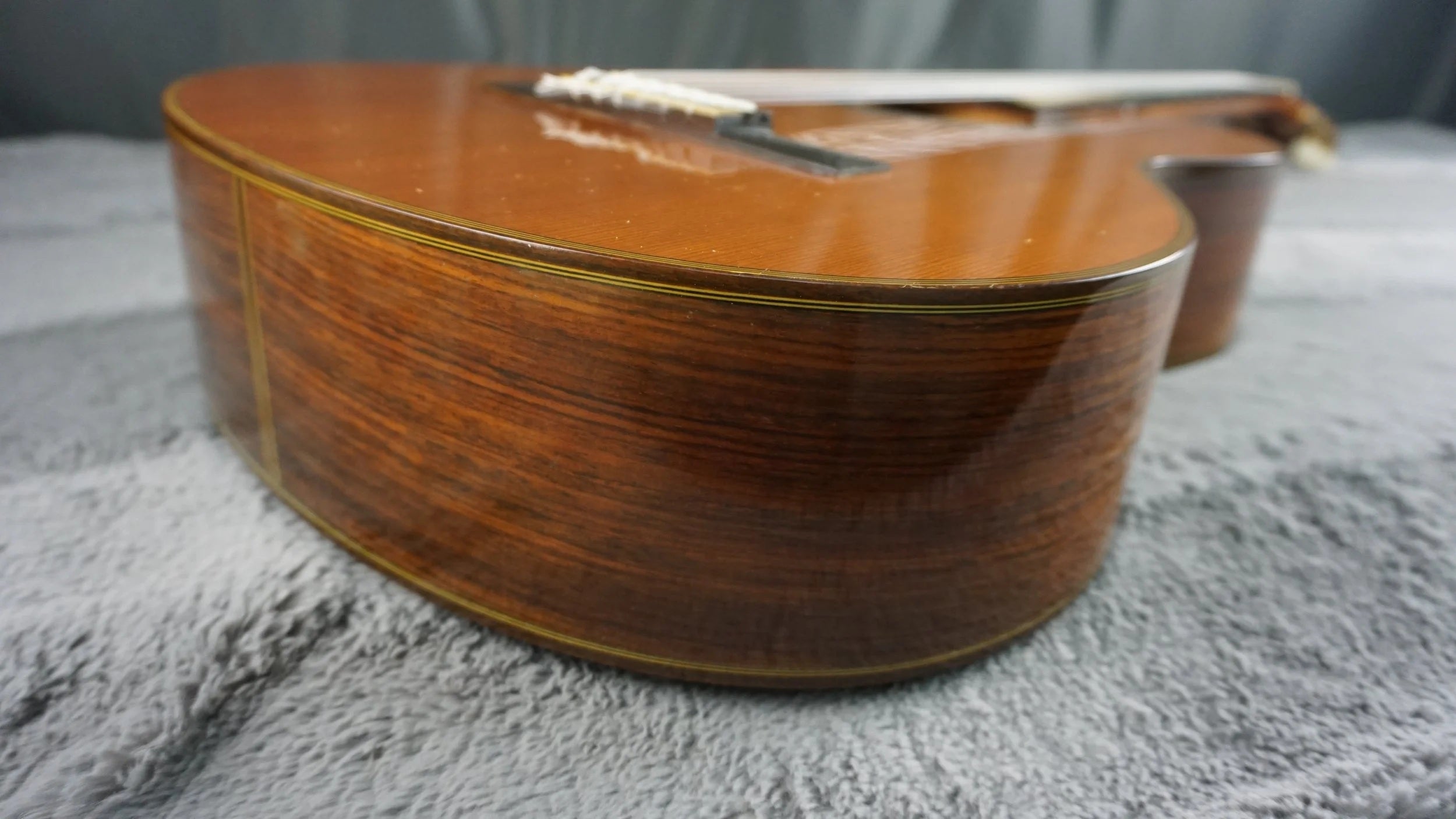 Yamaha C-300 Classical Guitar MIJ w/ OHSC – Nippon Gakki Era – Solid Top