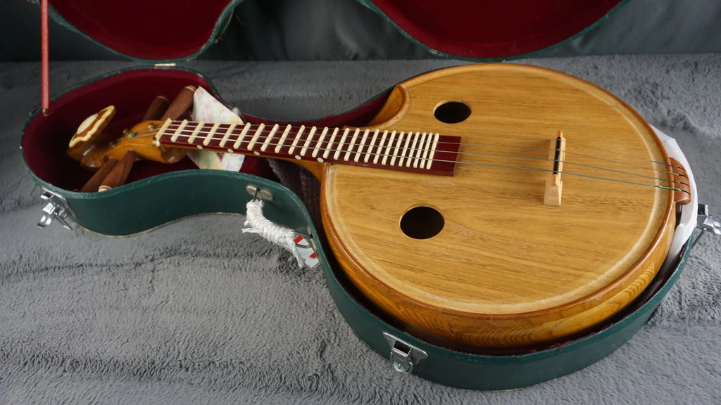 Handmade Chinese Zhongruan (中阮) – 4-String Traditional Lute – Bone Frets – With Case
