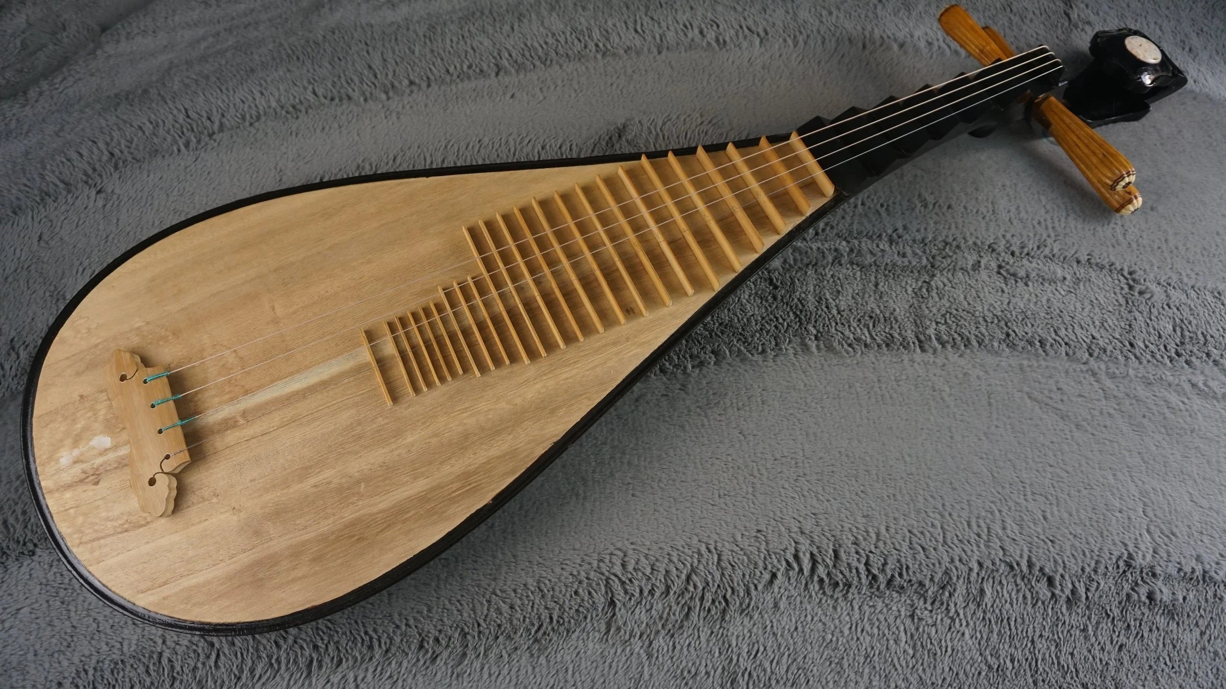Handmade Chinese Pipa (4-String Lute) w/ Hard Case – Carved Frets, Solid Wood Body