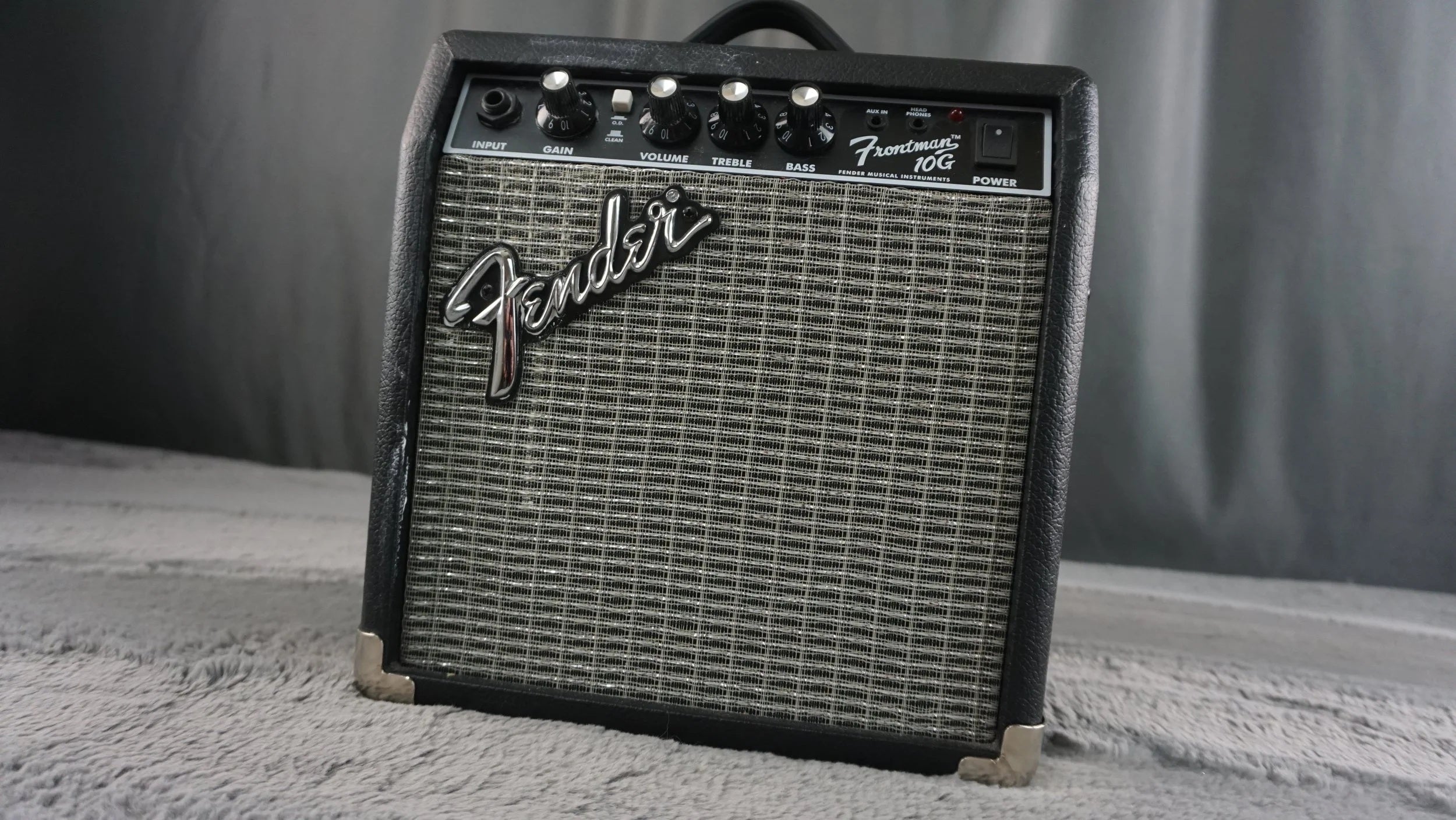 Fender Frontman 10G Guitar Combo Amplifier – 10 Watt – Tested & Working