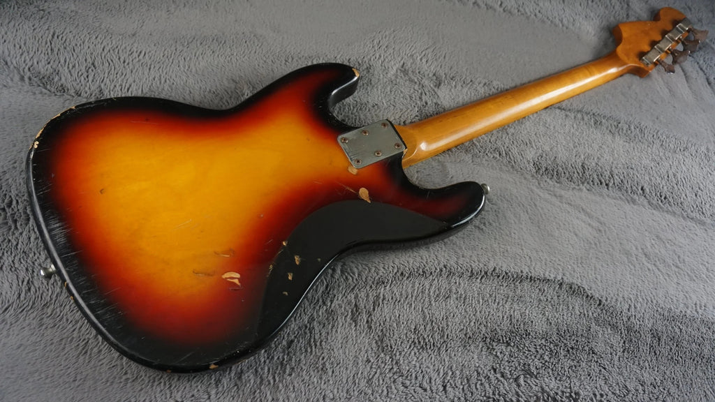 Vintage MIJ Offset 4-String Bass Sunburst – 30" Short Scale