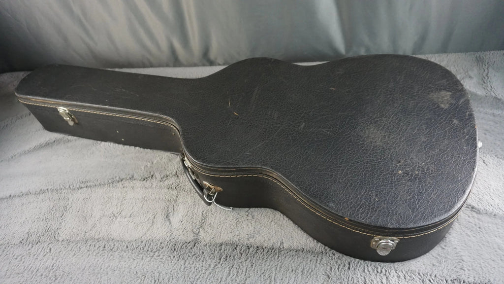 Morris F-15 OM Japan Acoustic Guitar w/ Built-In Electronics & Hard Case