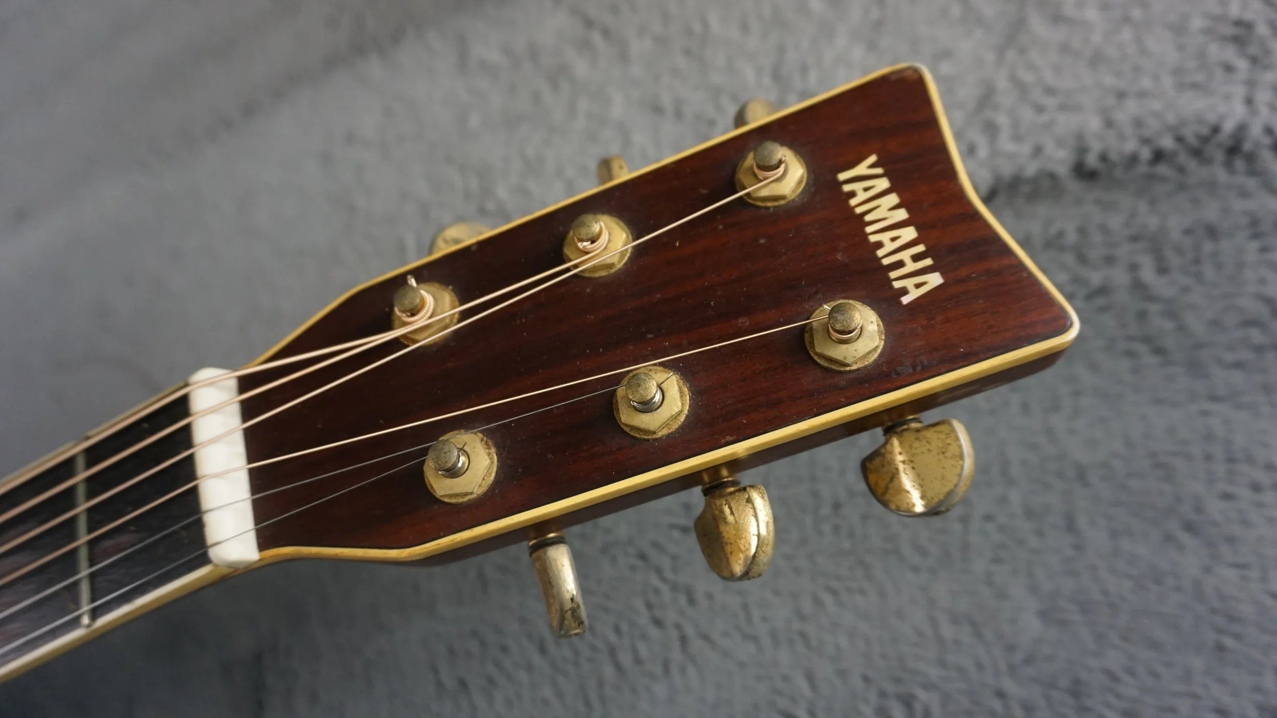 Yamaha FG-300D Japan Acoustic Guitar w/ Hard Case & Electronics