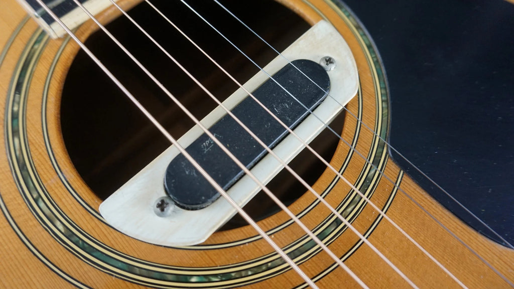 Yamaha FG-300D Japan Acoustic Guitar w/ Hard Case & Electronics