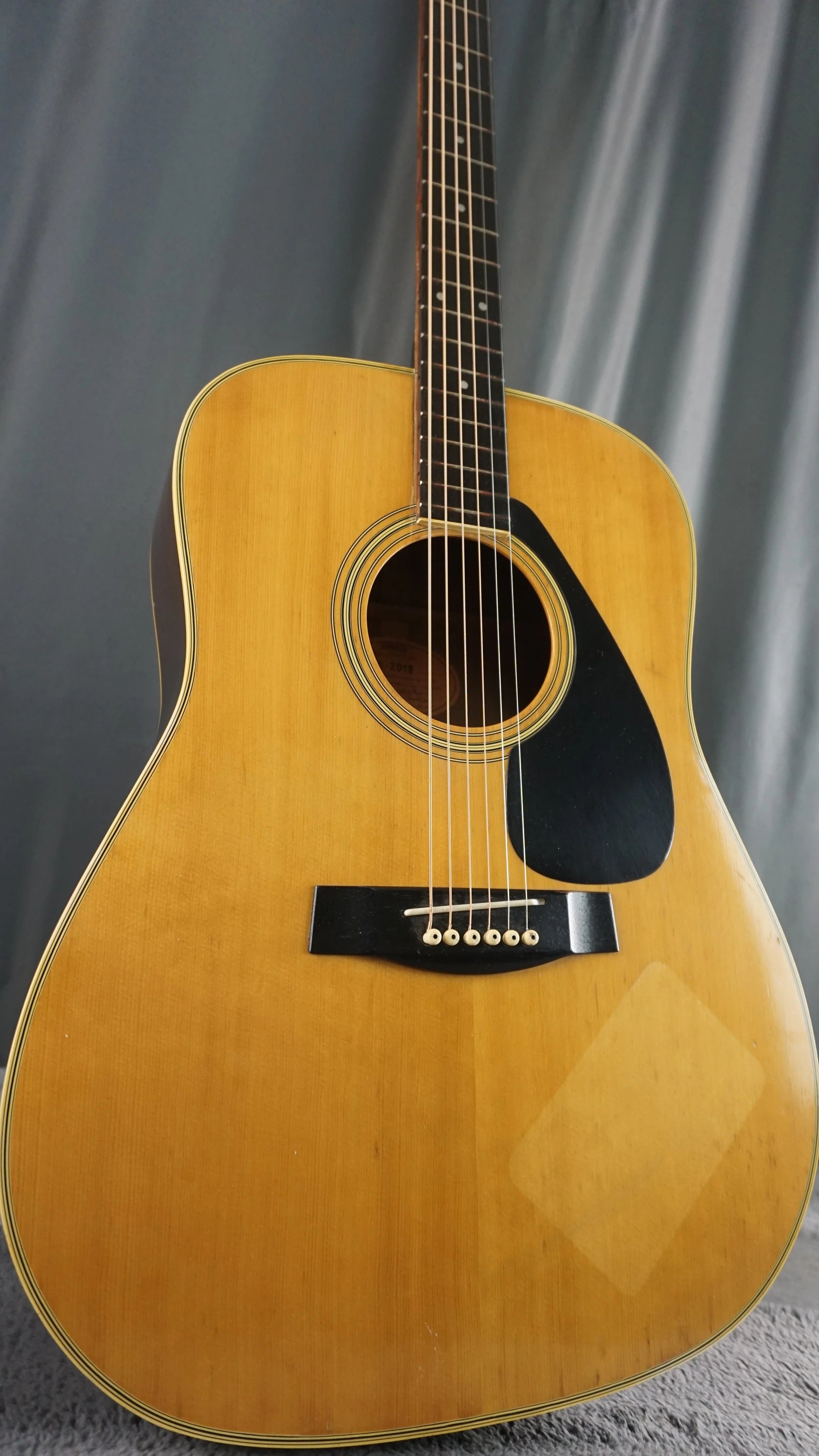 Yamaha FG-201B Japan Acoustic Guitar