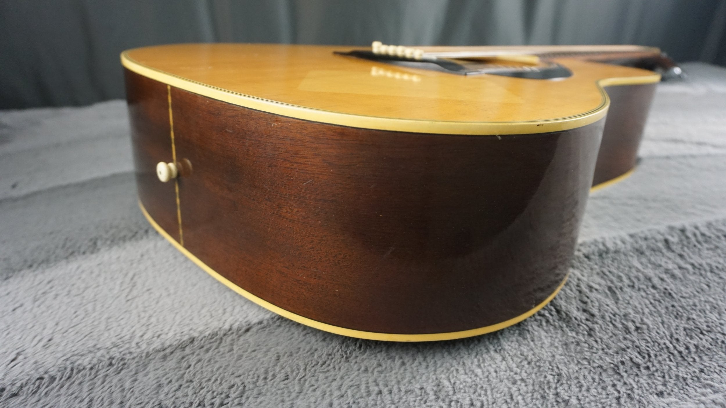 Yamaha FG-201B Japan Acoustic Guitar