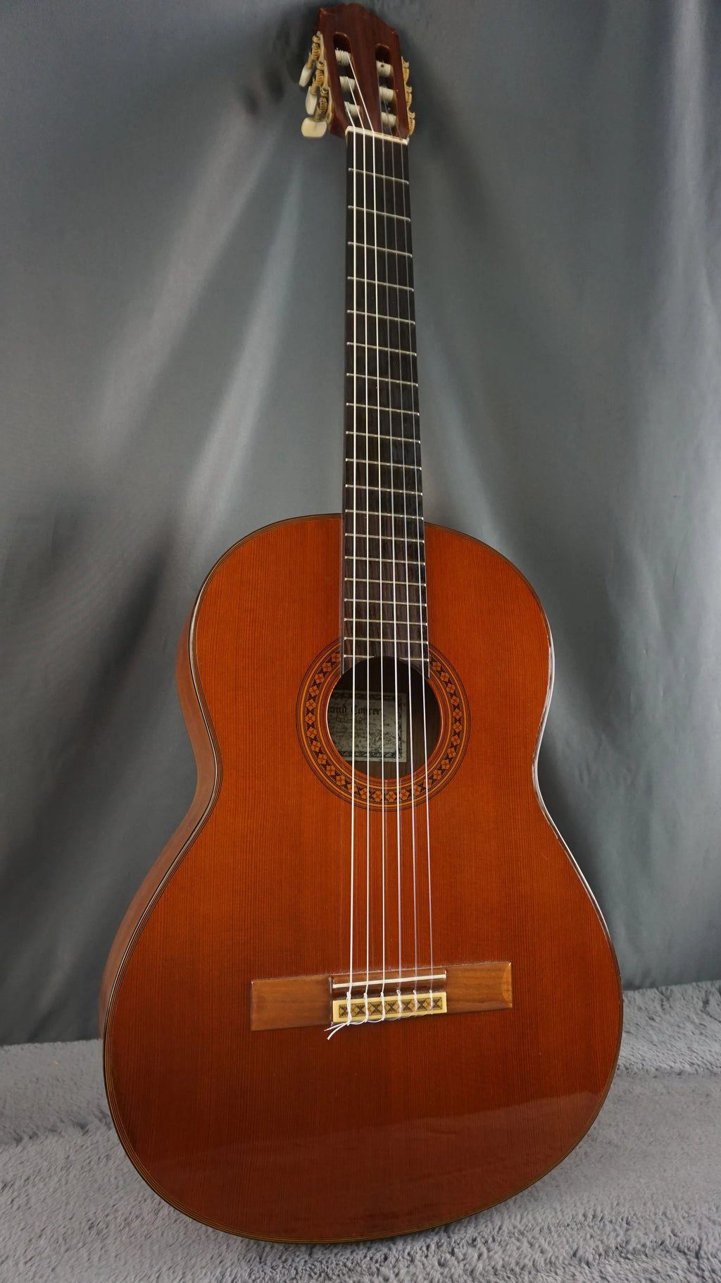 Yamaha GD-10C Custom Shop Grand Concert Guitar
