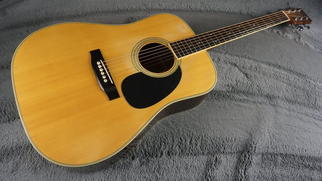 Yamaki YM-400 Japan Acoustic Guitar