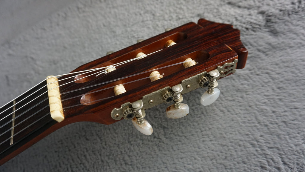Morris M-20 Classical Guitar – Made in Japan – Vintage MIJ Nylon – w/ Hard Case - Fair