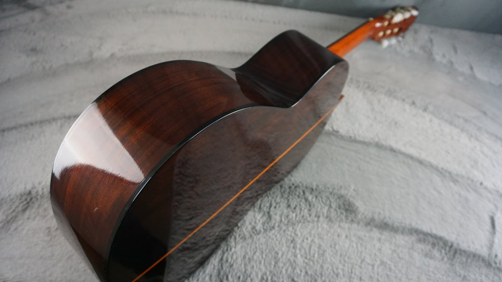 Morris M-20 Classical Guitar – Made in Japan – Vintage MIJ Nylon – w/ Hard Case - Fair
