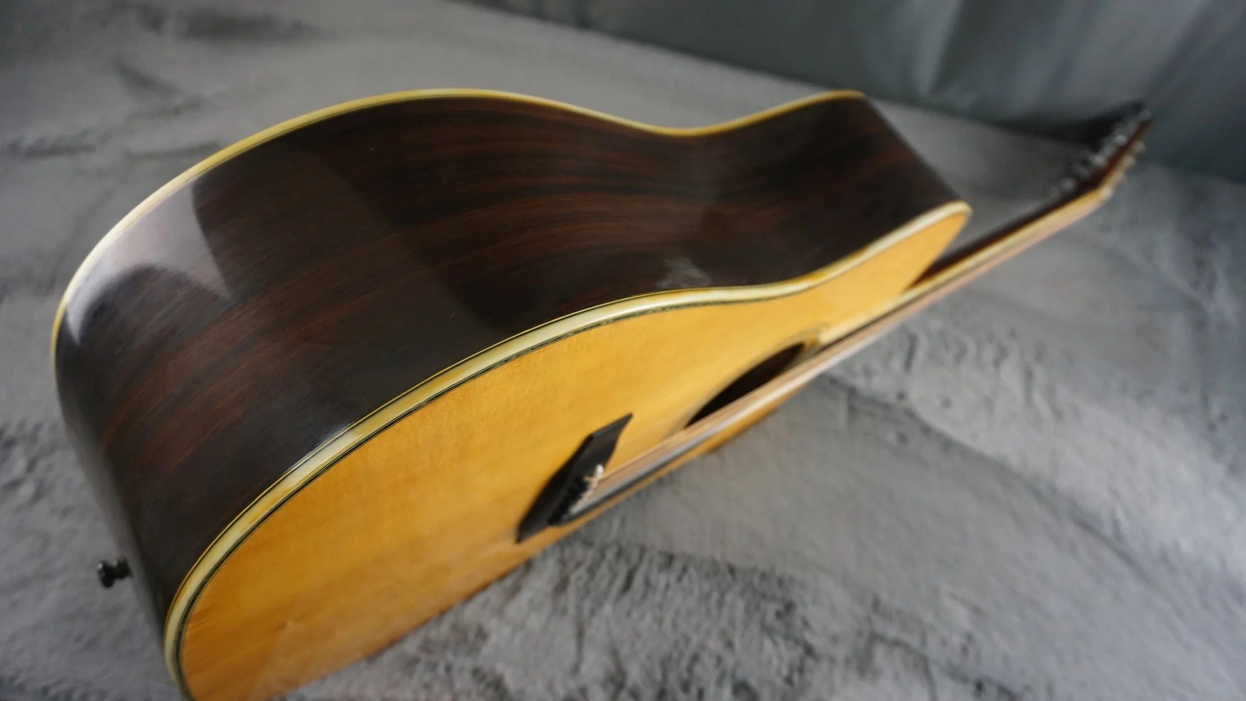 Morris W-30 Japan Acoustic Guitar w/ Hard Case