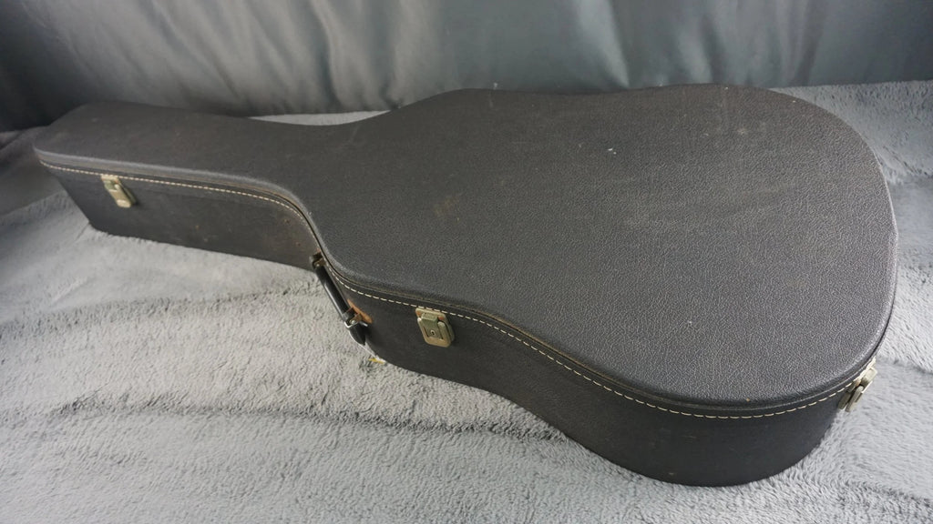 Morris W-30 Japan Acoustic Guitar w/ Hard Case
