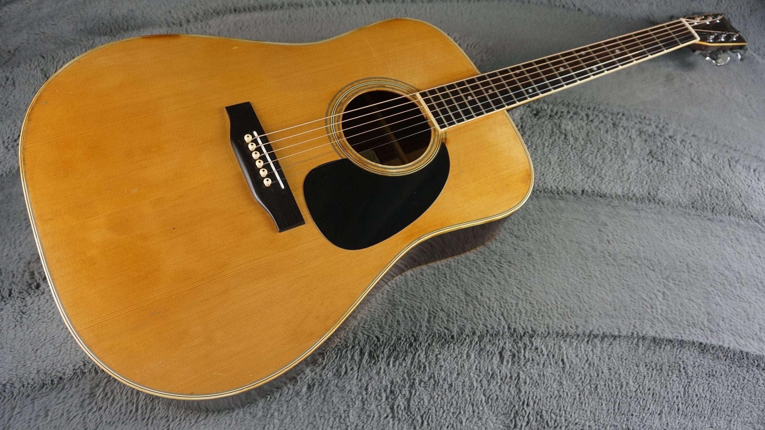 Rider Custom Model R-300 Japan Acoustic