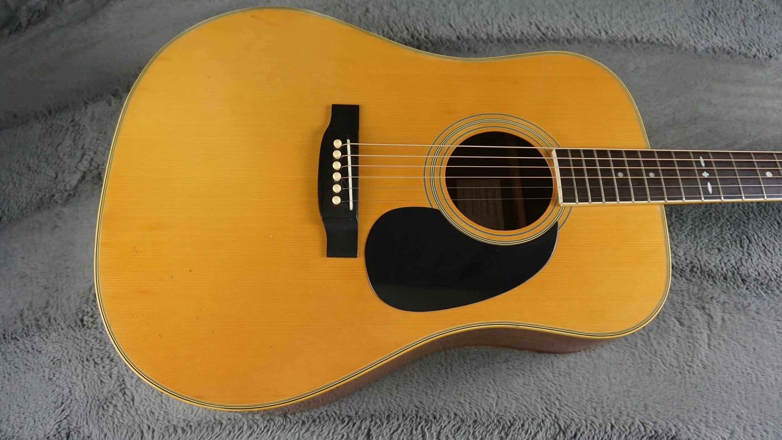 Tokai/Cat's Eyes CE-200 Japan Acoustic Guitar