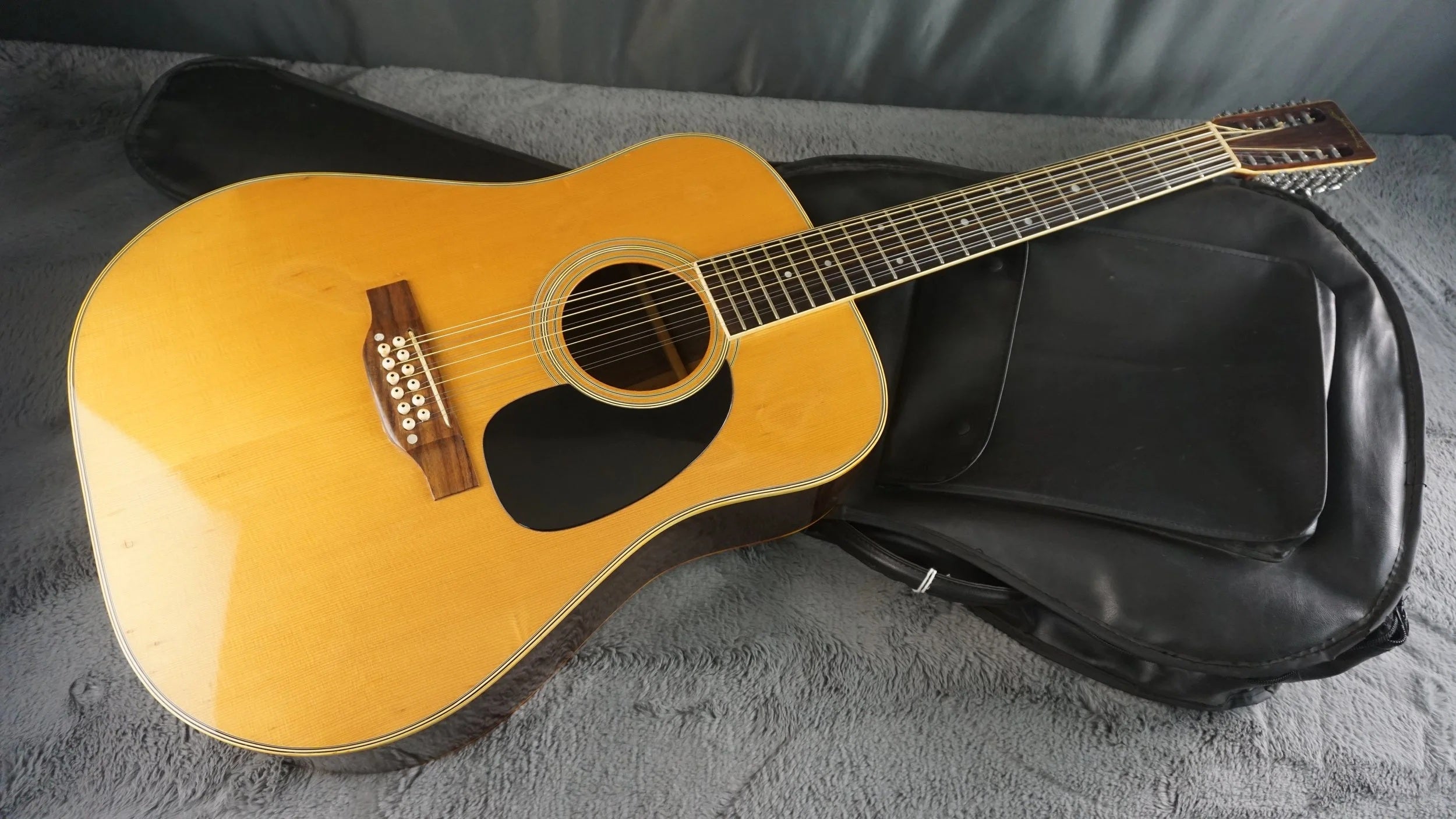 Vintage Jumbo 12-String Japan Acoustic