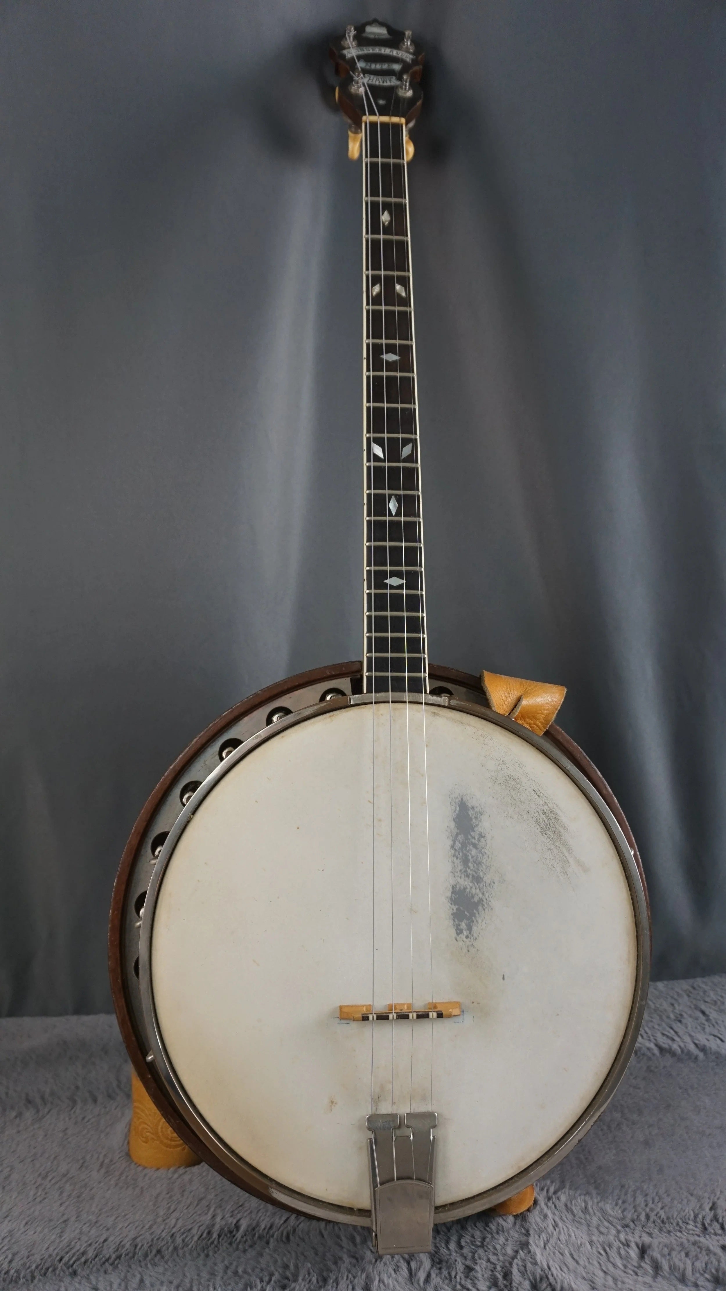 Slingerland Nite Hawk Tenor Banjo w/ Hard Case
