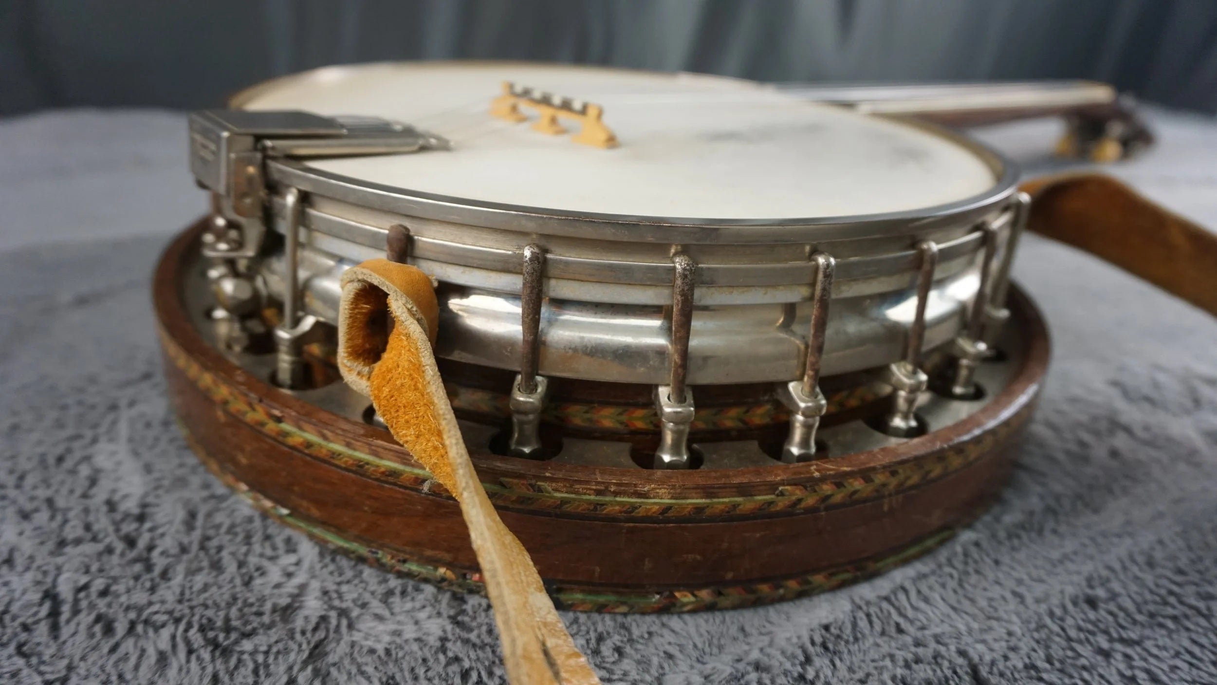 Slingerland Nite Hawk Tenor Banjo w/ Hard Case