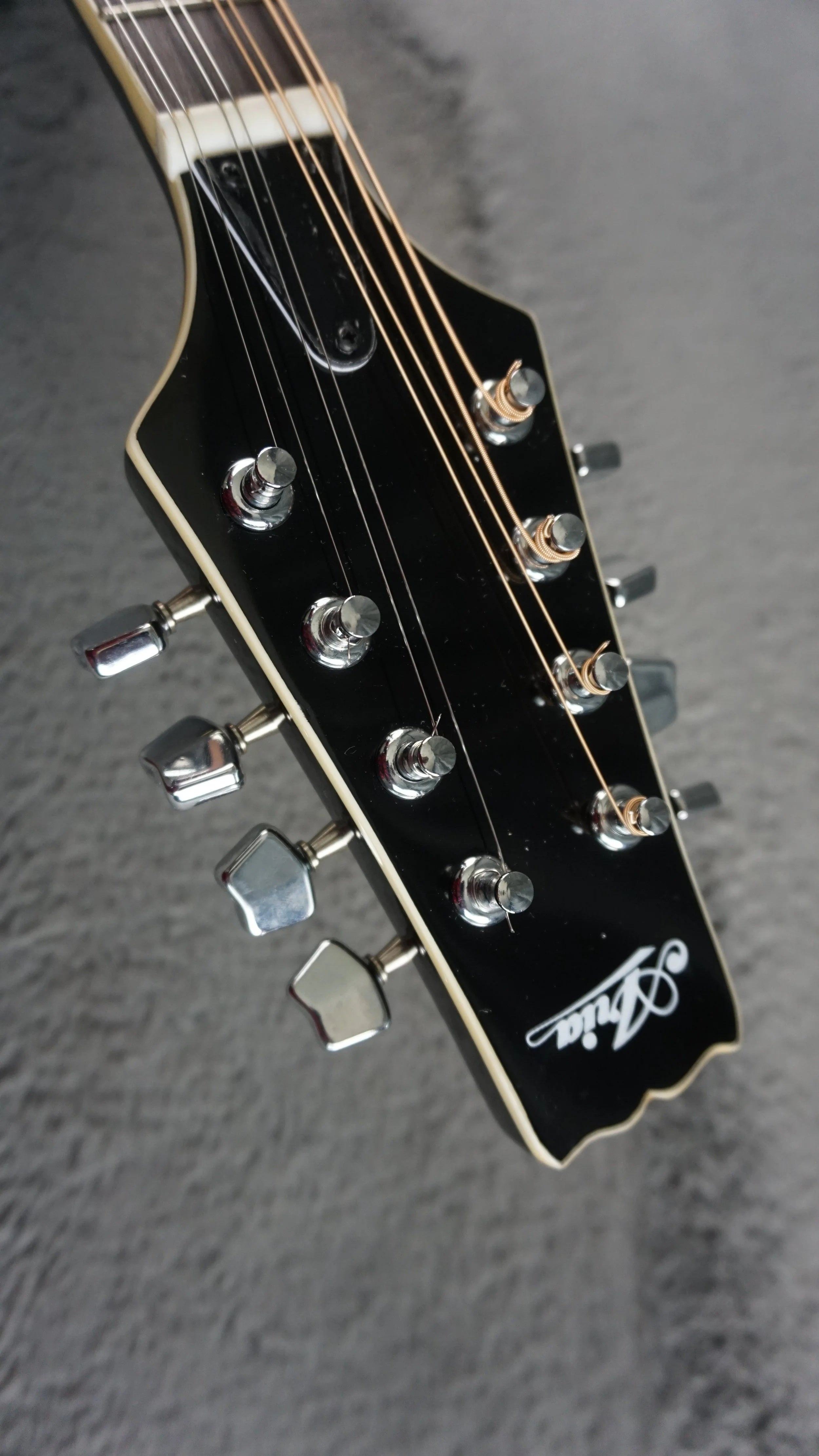 Aria AM-20 Japan Mandolin w/ Hard Case
