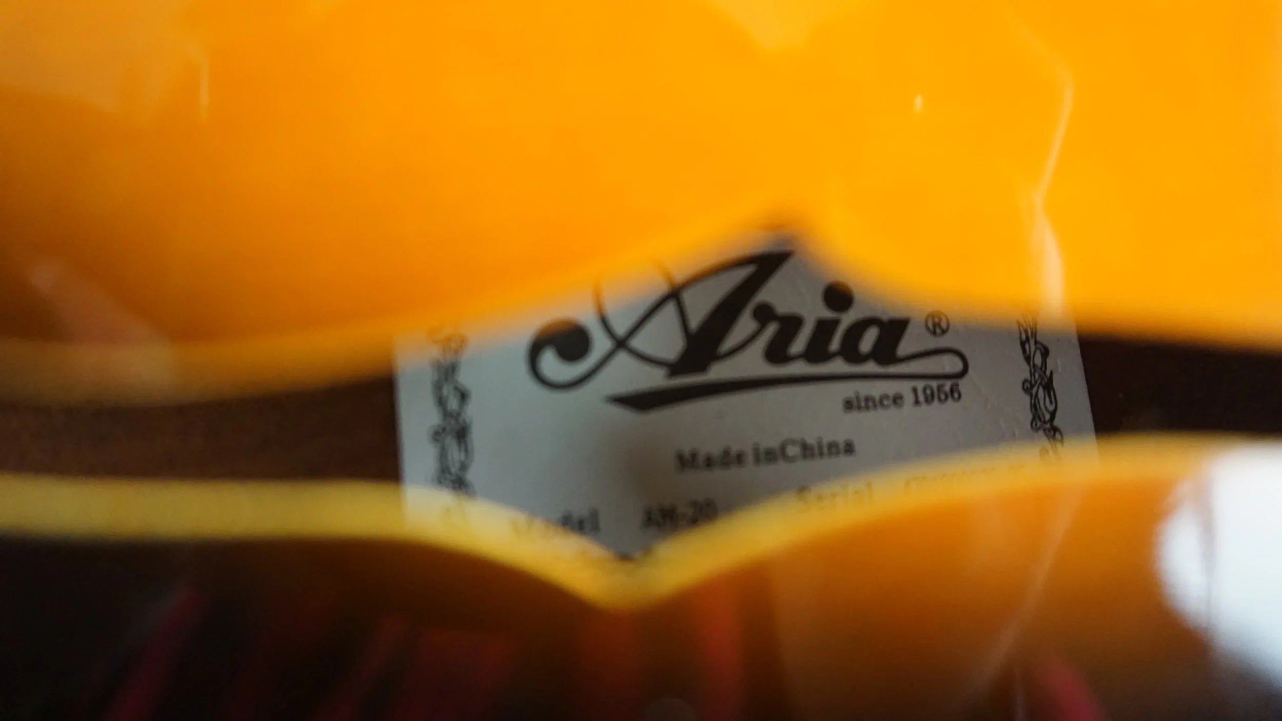Aria AM-20 Japan Mandolin w/ Hard Case