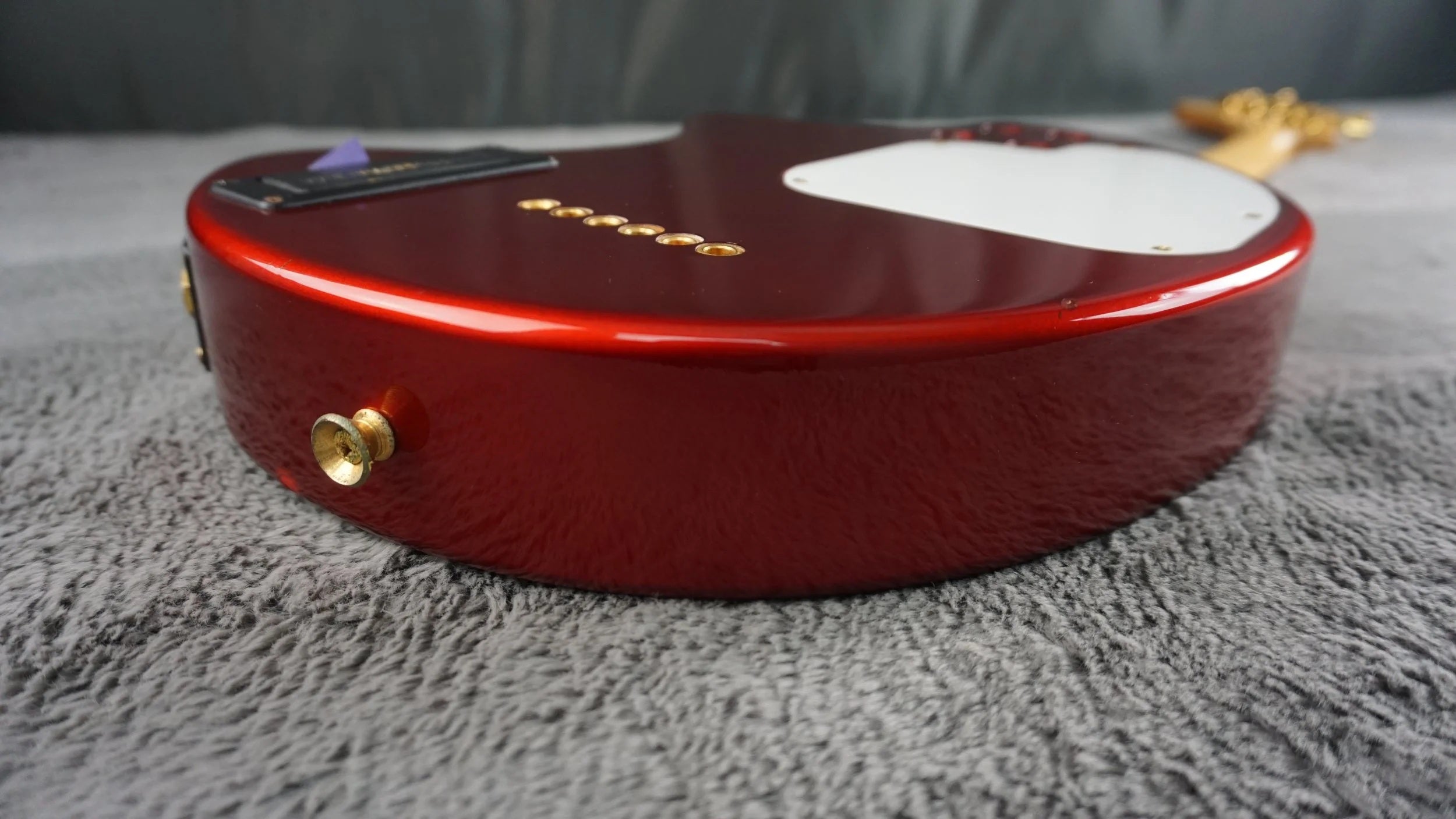Fernandes ZO-3 Electric Guitar w/ Built-In Speaker, Gig Bag – Red – Made in Japan
