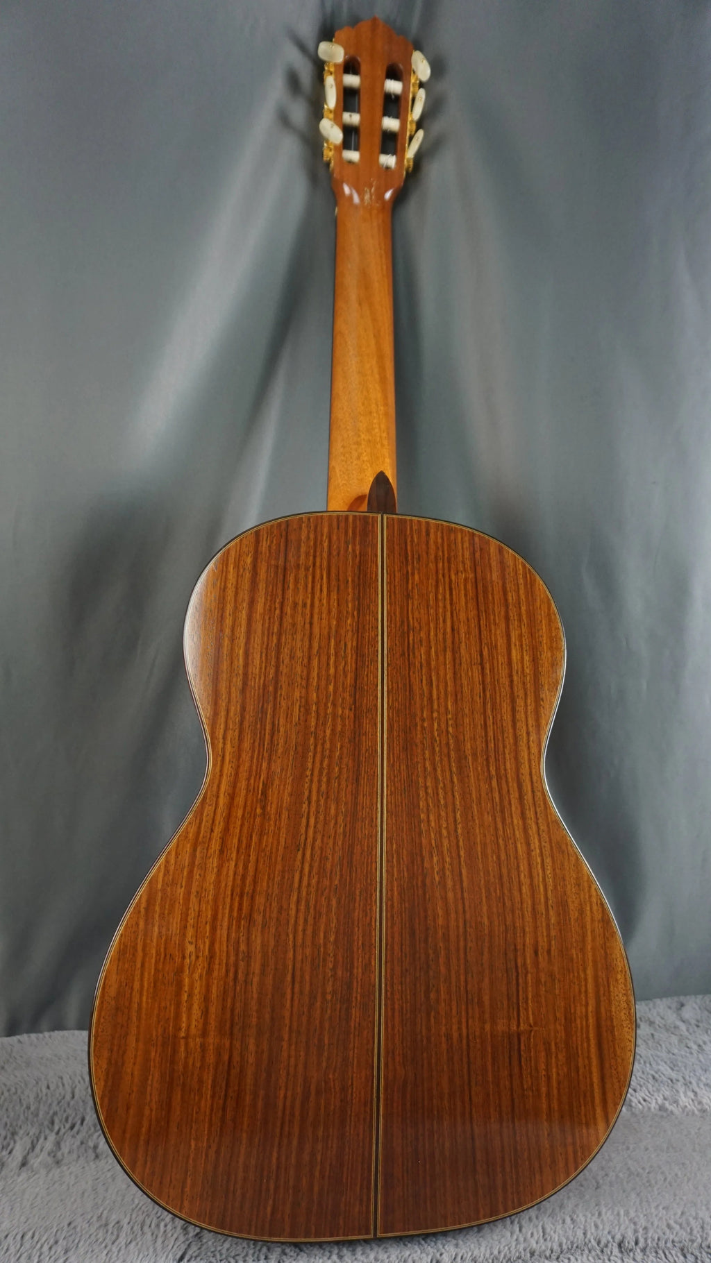Kuniyoshi Matsui M-12 1987 Classical Guitar – Handbuilt in Japan – Solid Top – Original Case