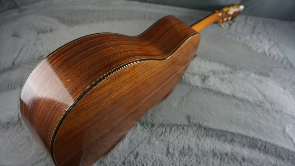 Kuniyoshi Matsui M-12 1987 Classical Guitar – Handbuilt in Japan – Solid Top – Original Case