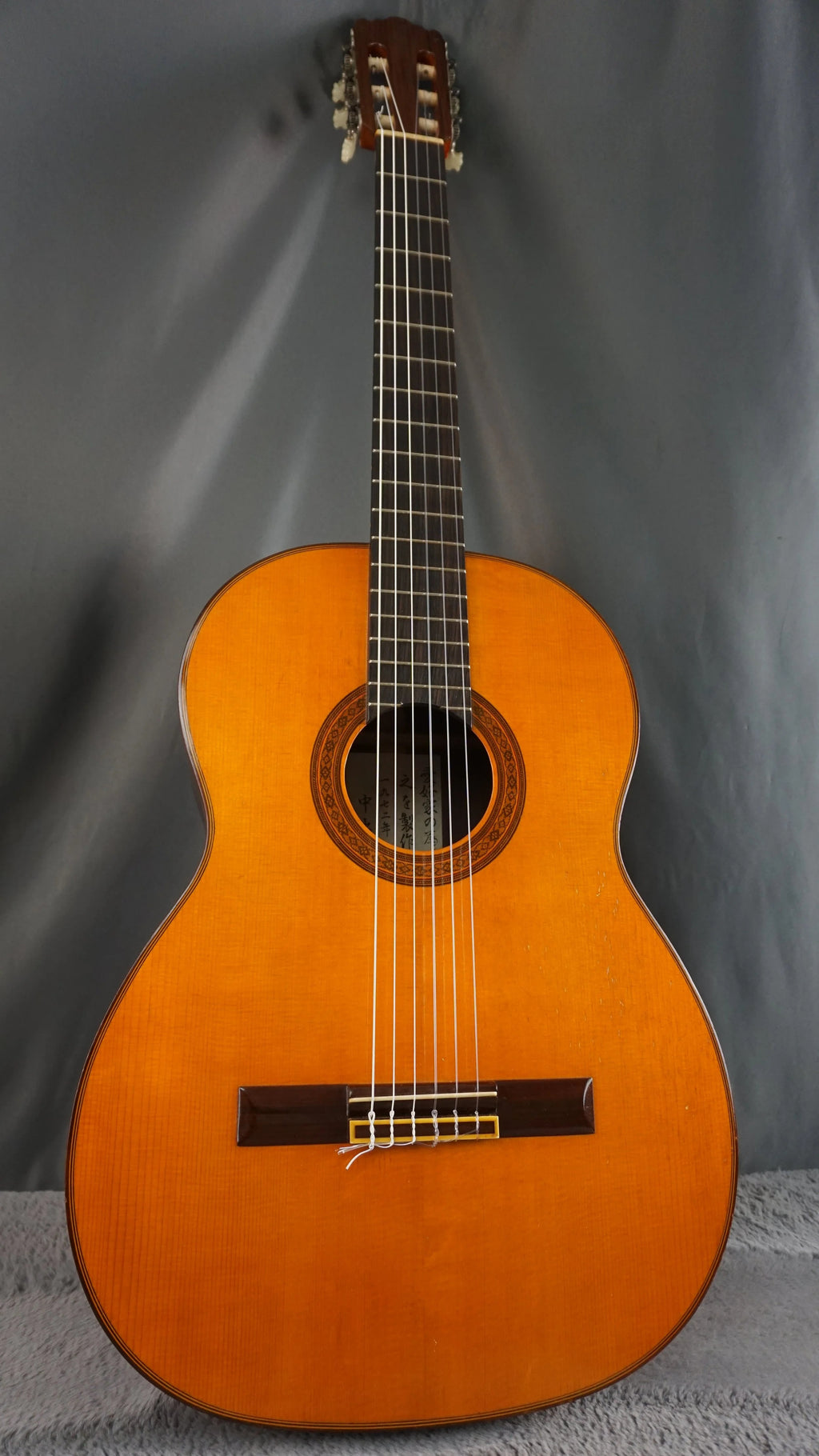 Eiichi Nakade Classical Guitar 1972 – Made in Japan – Solid Top – Player Grade