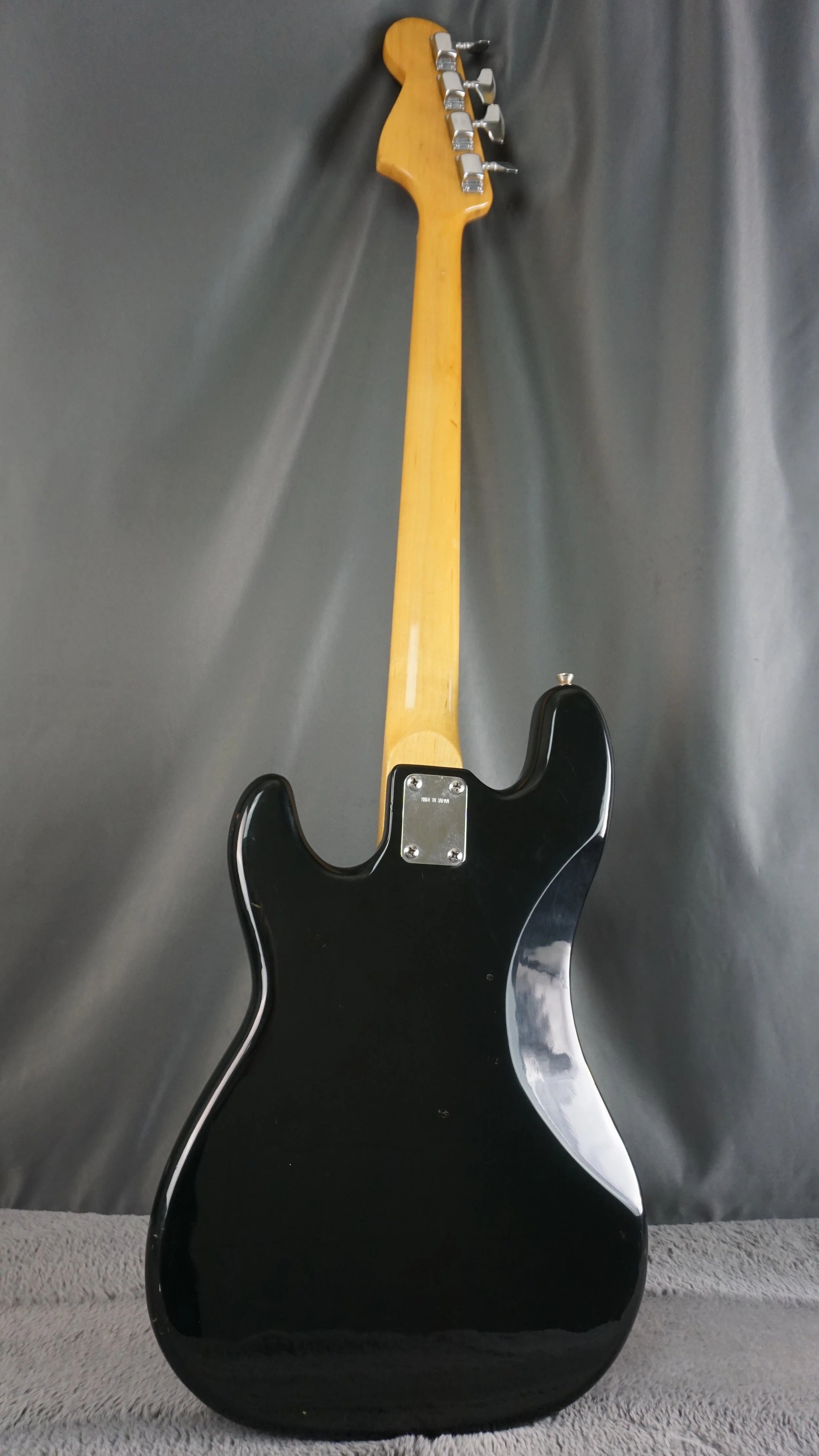 Fresher Personal Bass MIJ Precision-Style Bass Black w/ Maple Neck