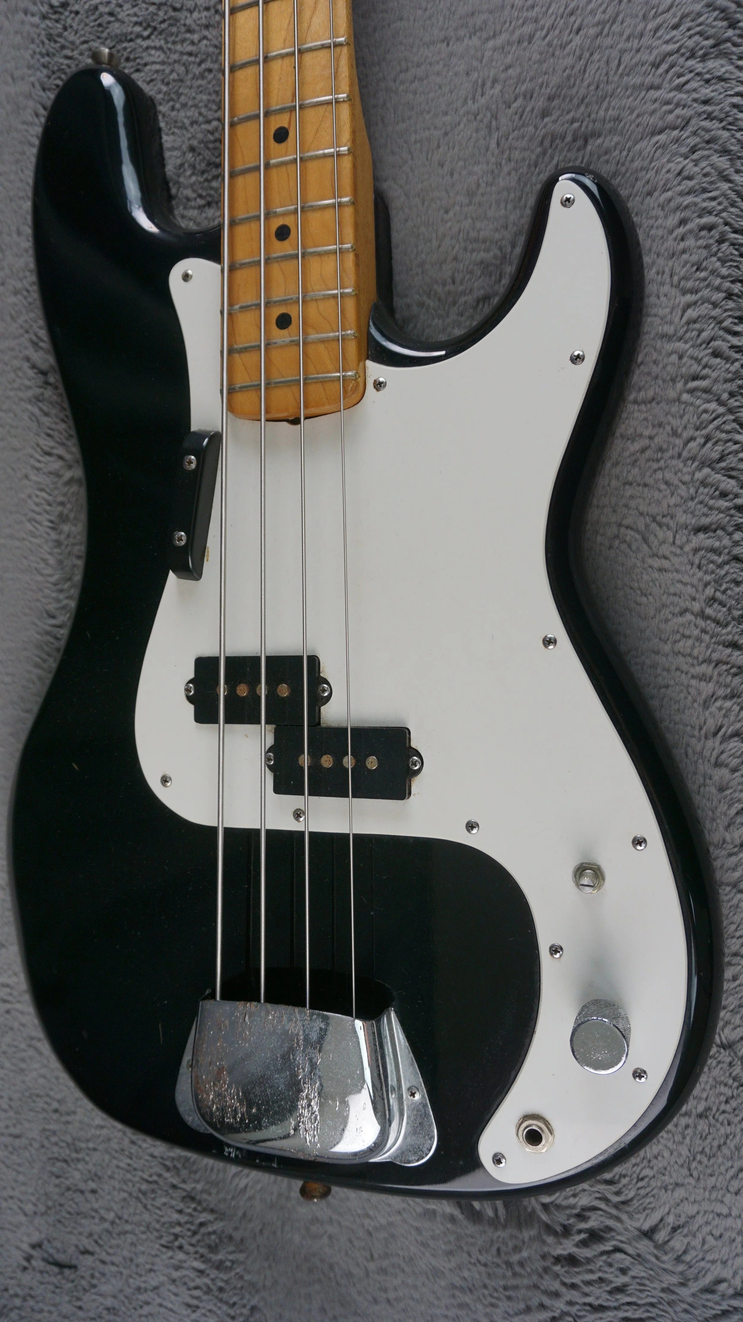 Fresher Personal Bass MIJ Precision-Style Bass Black w/ Maple Neck