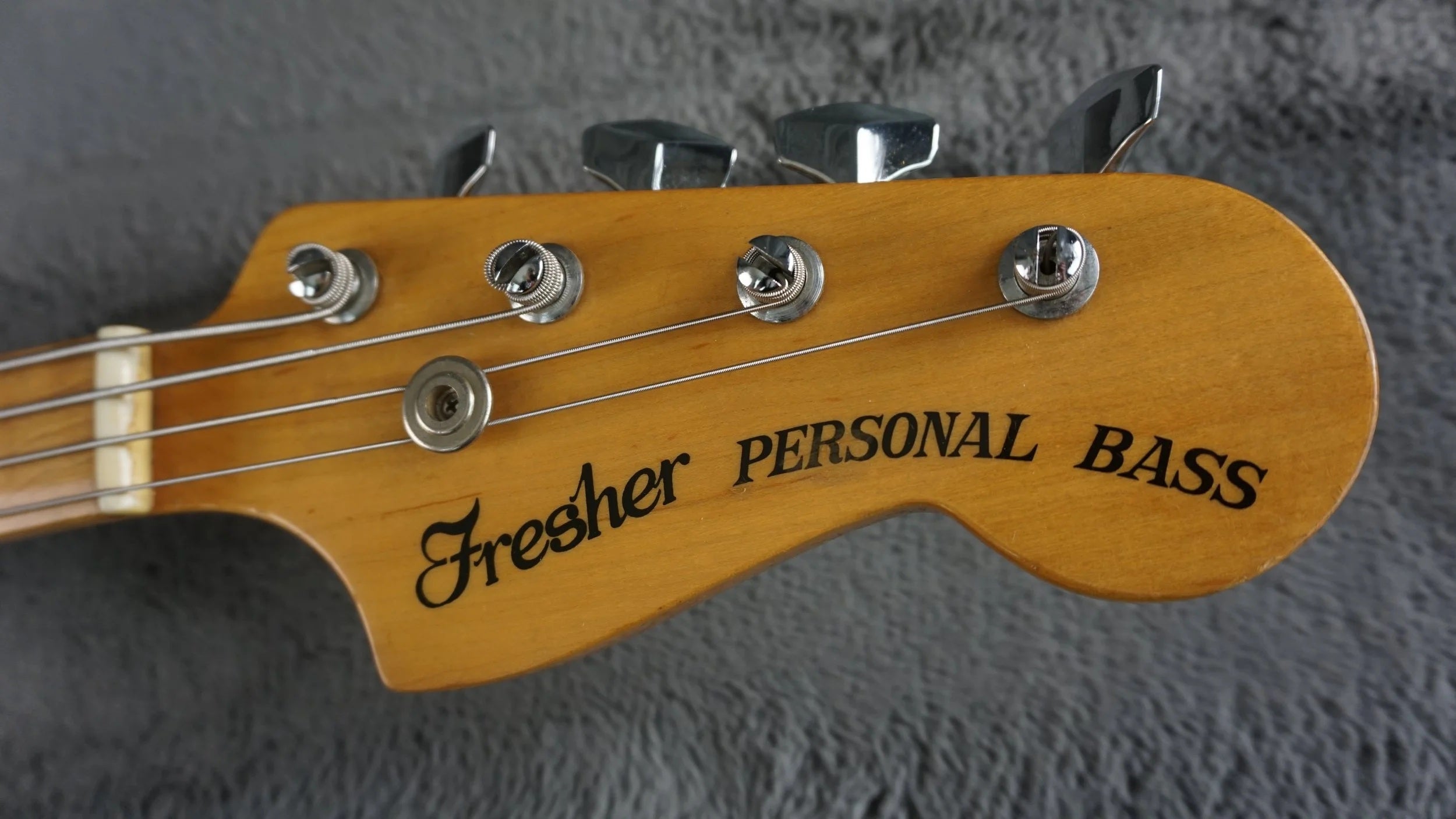 Fresher Personal Bass MIJ Precision-Style Bass Black w/ Maple Neck