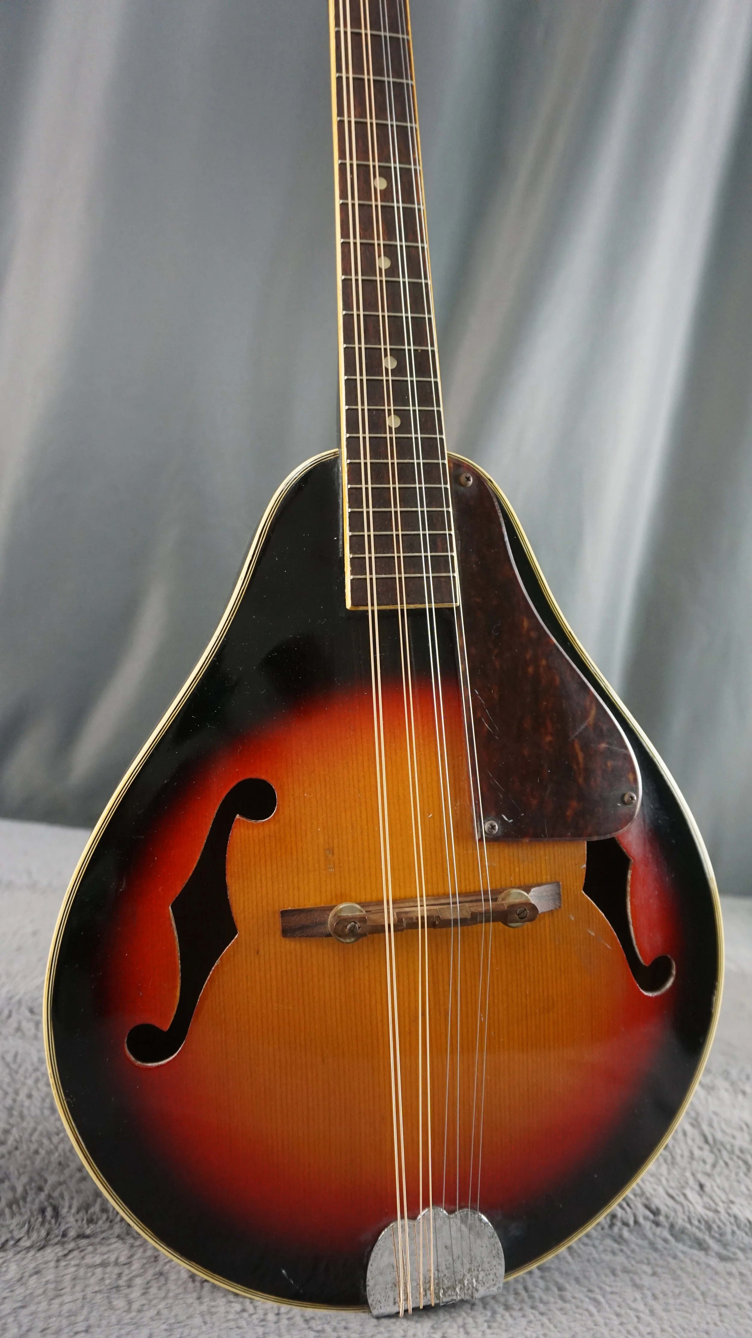 Thumb Japan Mandolin Sunburst