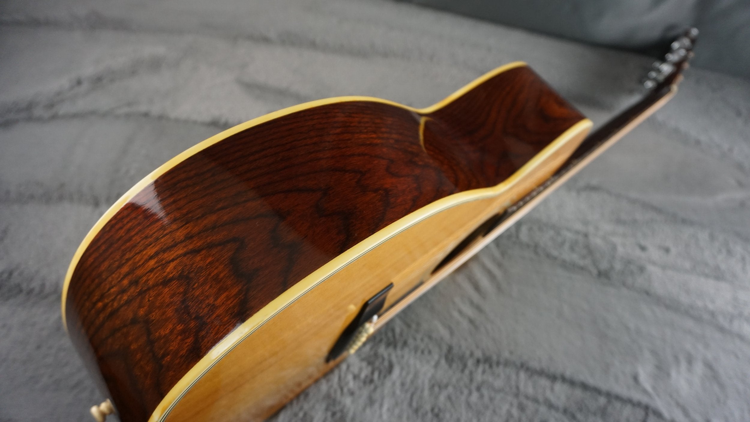 Morris F-18 Japan Folk Acoustic Guitar