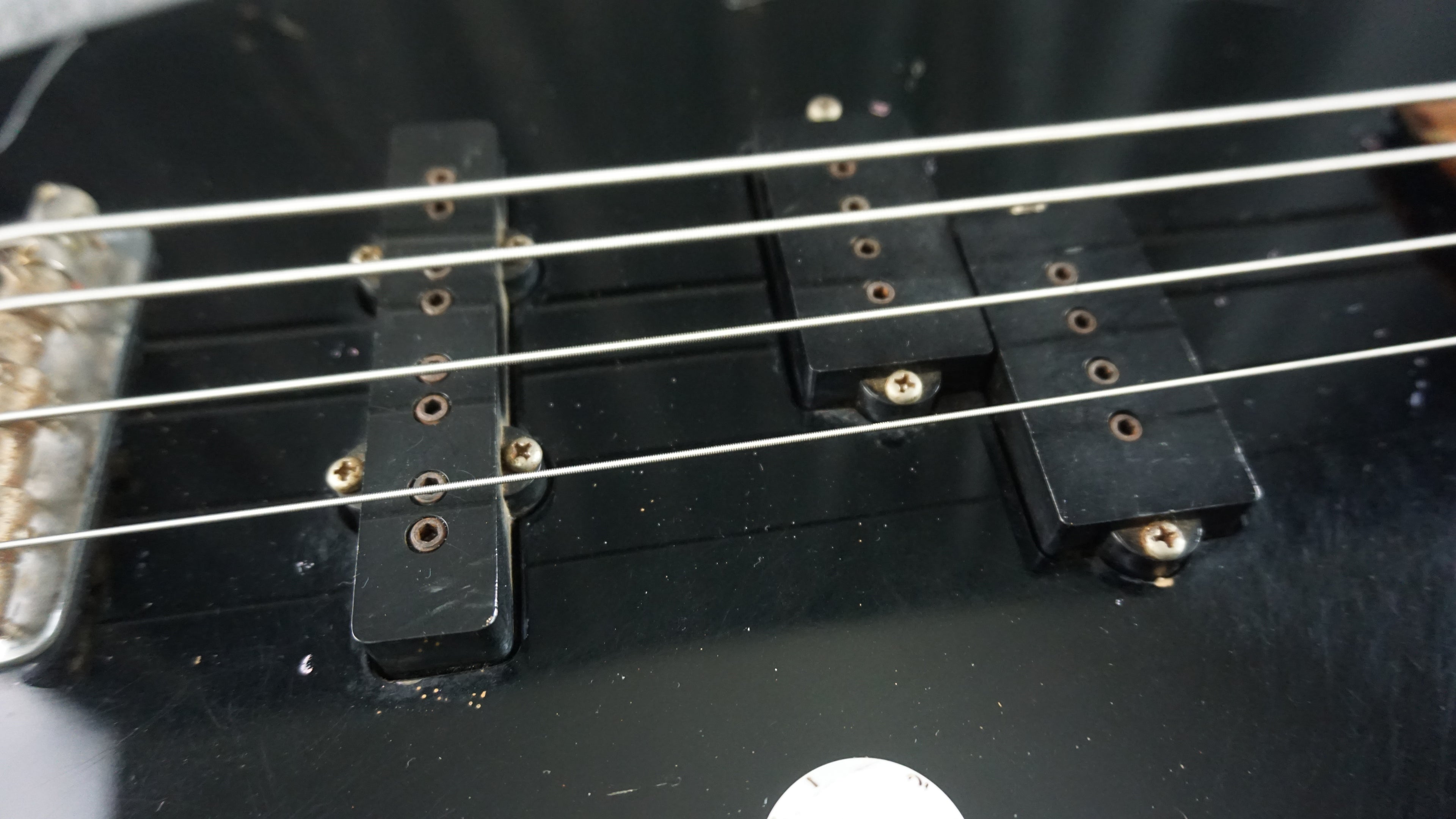 Fernandes Limited Edition - Black Japan 4-String PJ Bass