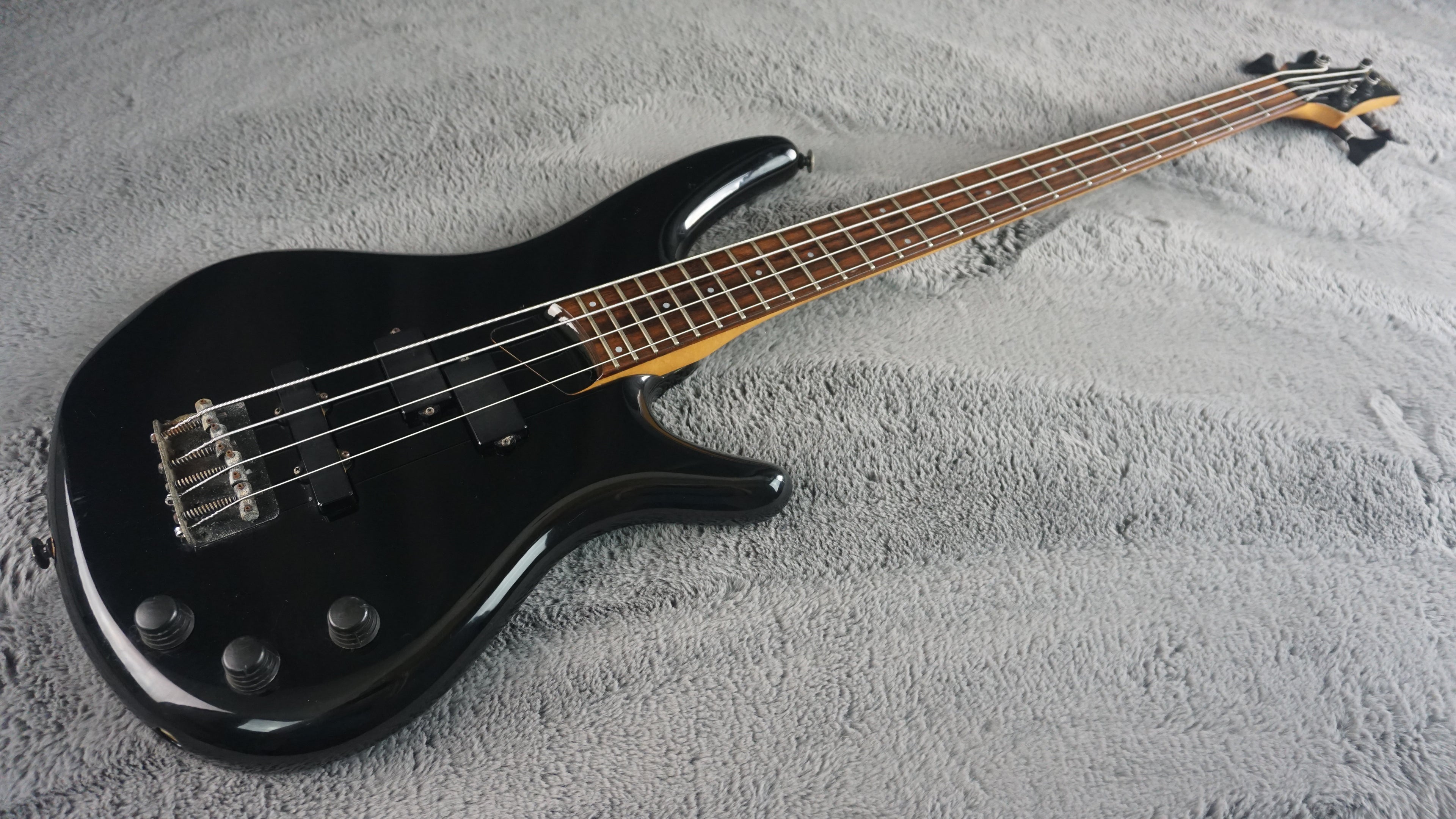 Ibanez Soundgear PJ 4-String Bass - Black Japan
