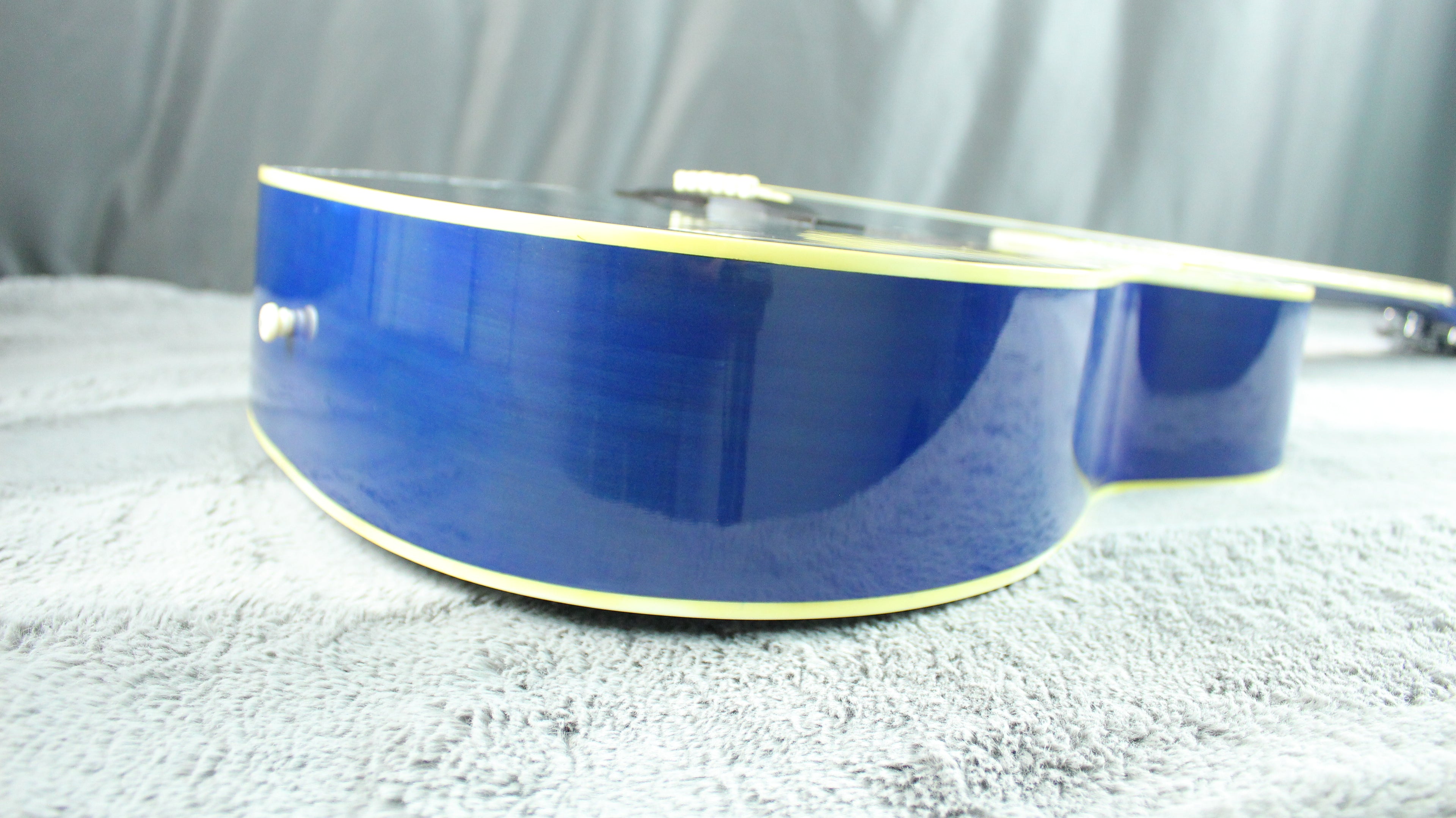 Morris F-02SBU Blue Japan Acoustic Guitar