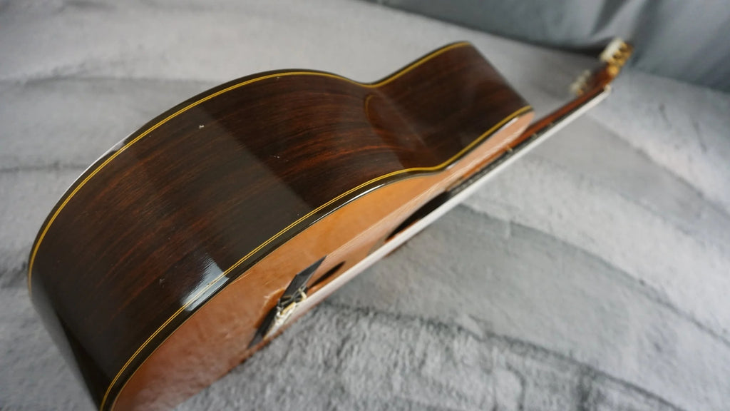 World Sound Model 500 Relative Sound Hole System Japan Classical