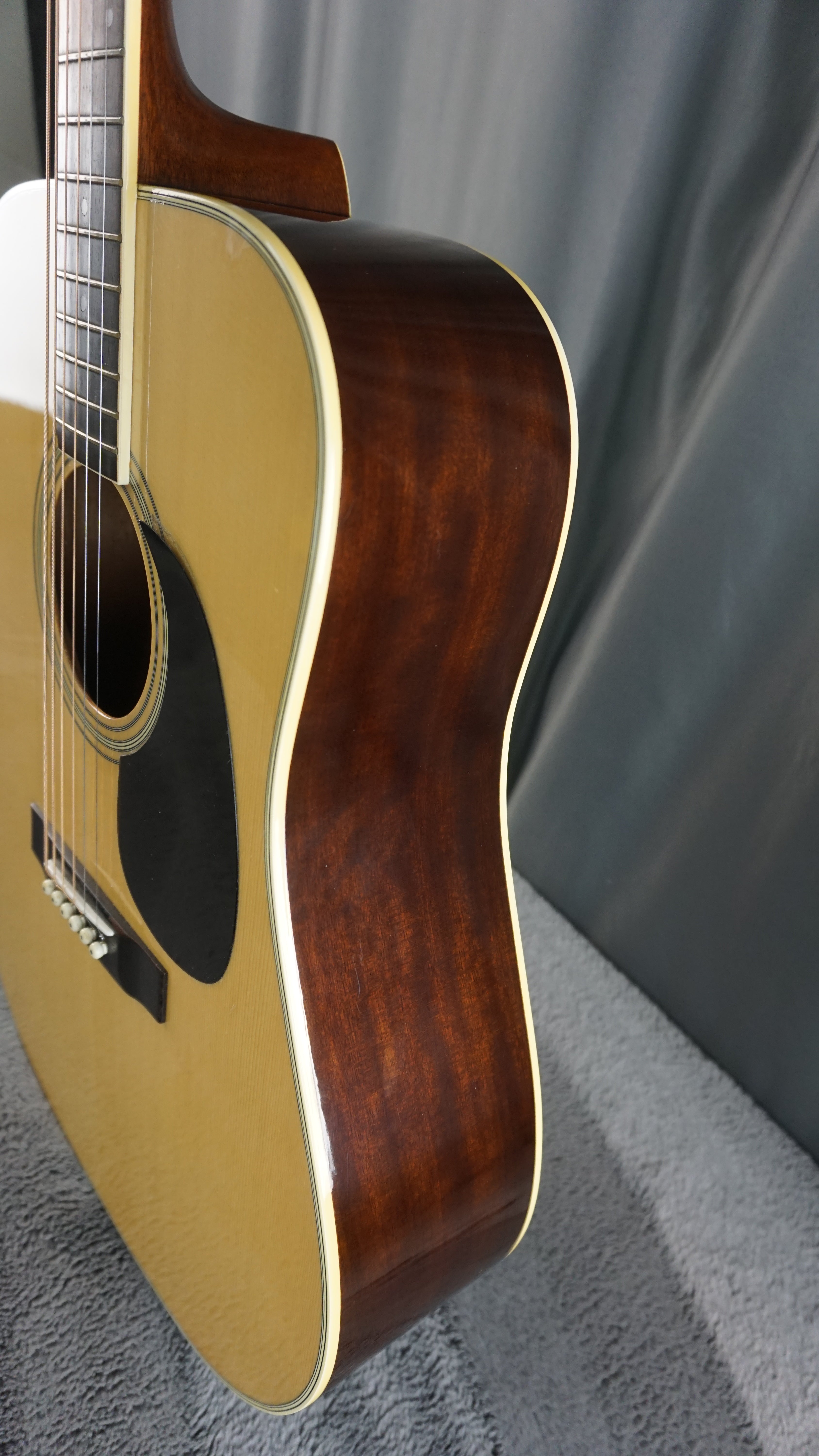 Morris W-20 Japan Acoustic