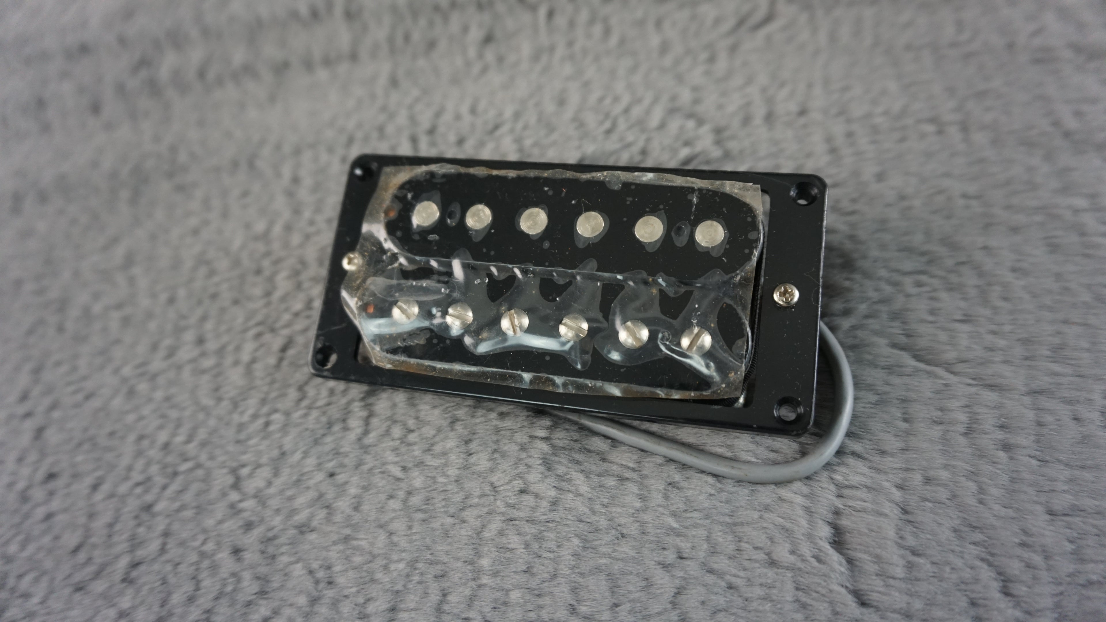 Tokai 4-Wire Black Humbucker w/ Black Pickup Ring