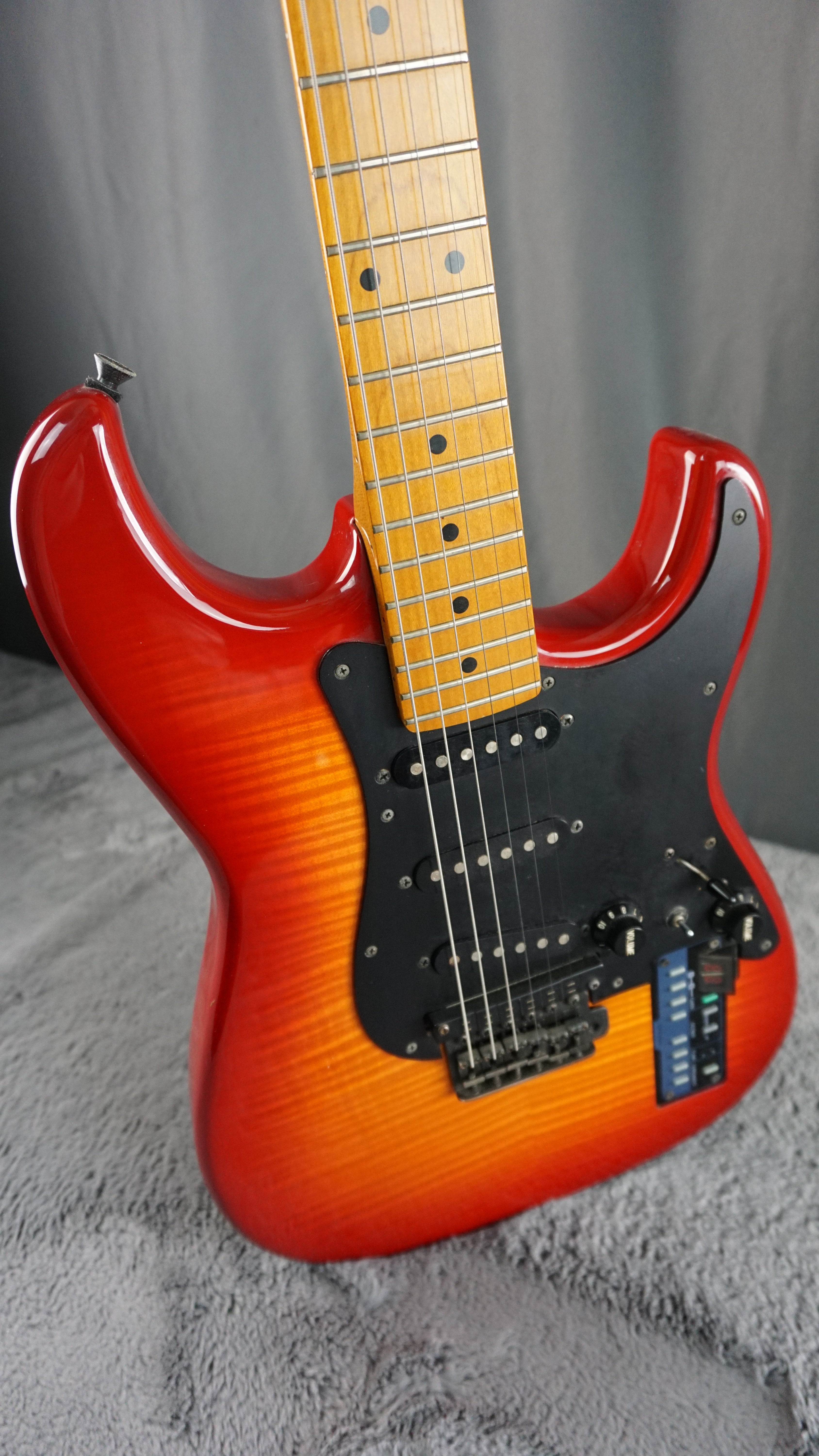 Casio PG-300 Refurbished MIDI Guitar 1980s - Red Burst